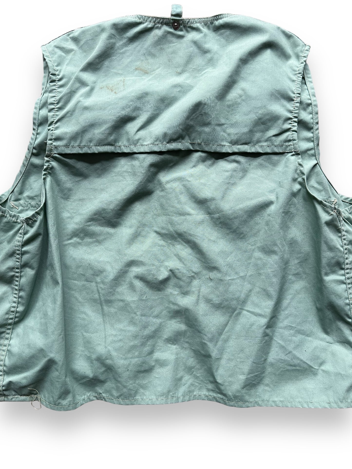 Rear Detail of Vintage World Famous Fishing Vest SZ L | Vintage Fishing Vest Seattle | Barn Owl Vintage Seattle