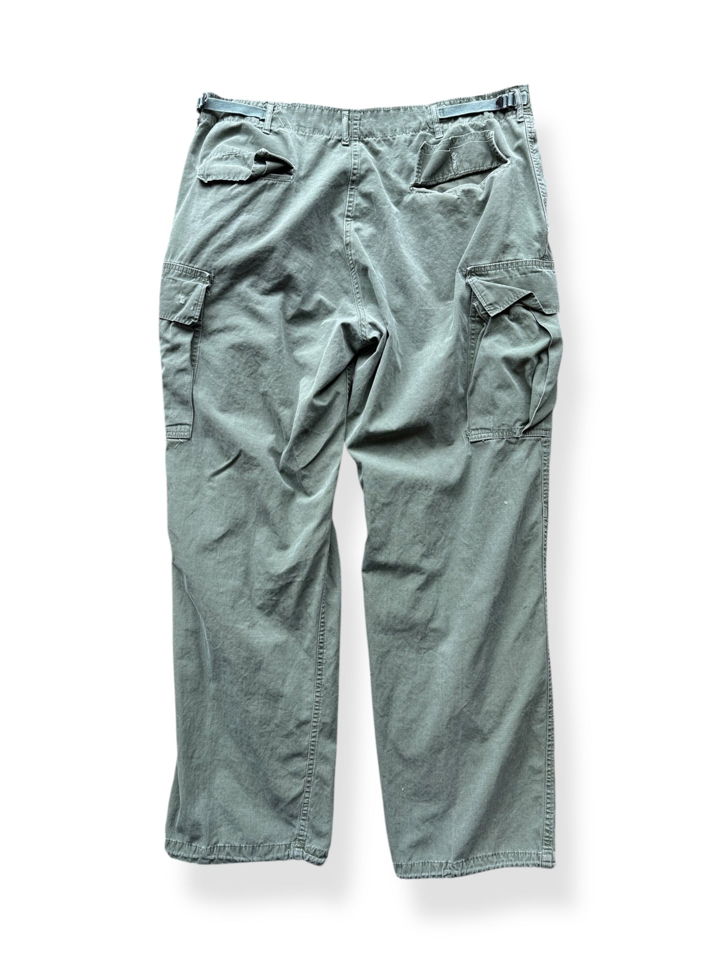 Back of Vintage Vietnam Era Rip Stop Poplin Field Trousers W38