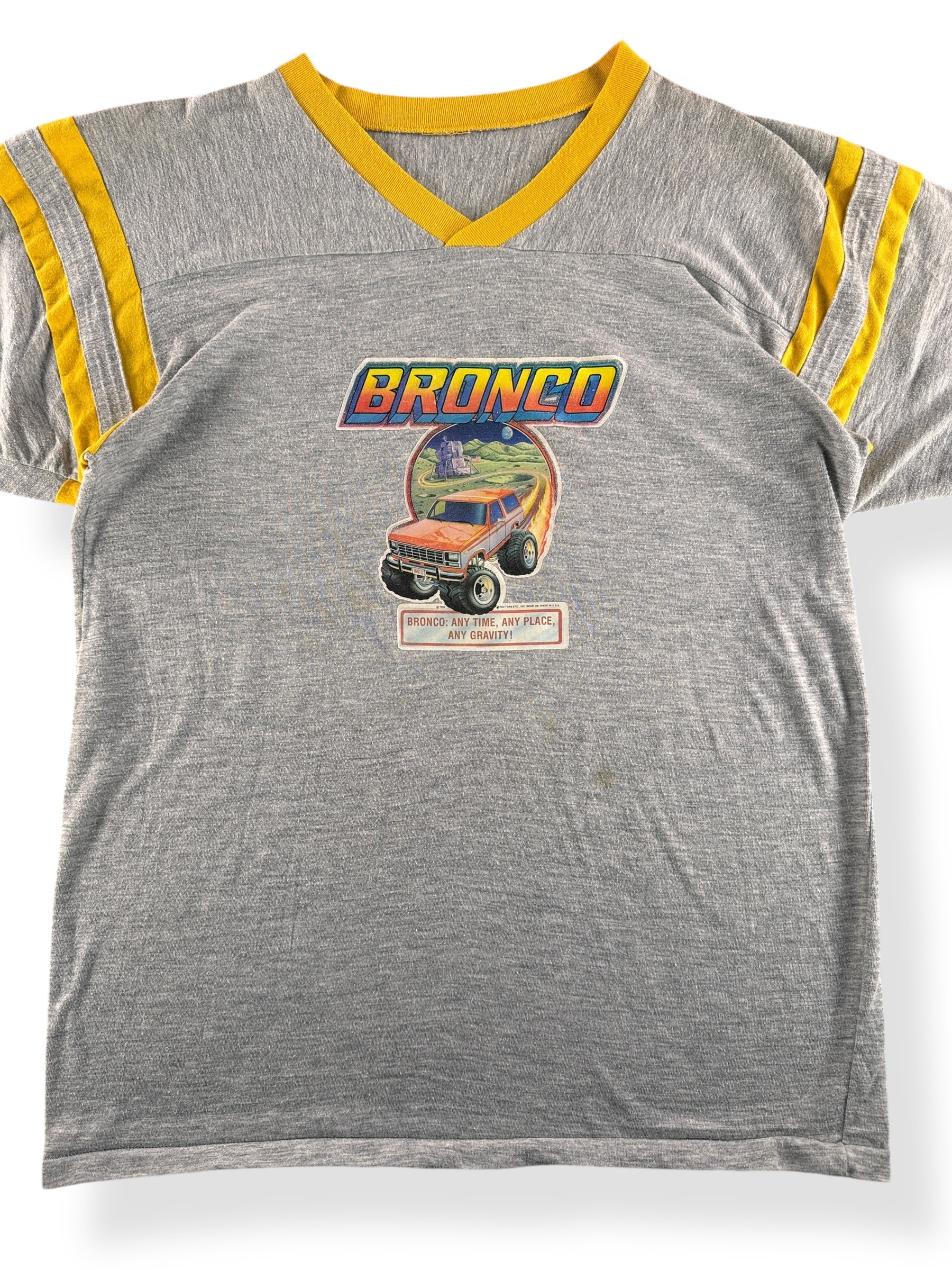 Front Close Up of Vintage Bronco Heatpressed Raglan SZ M