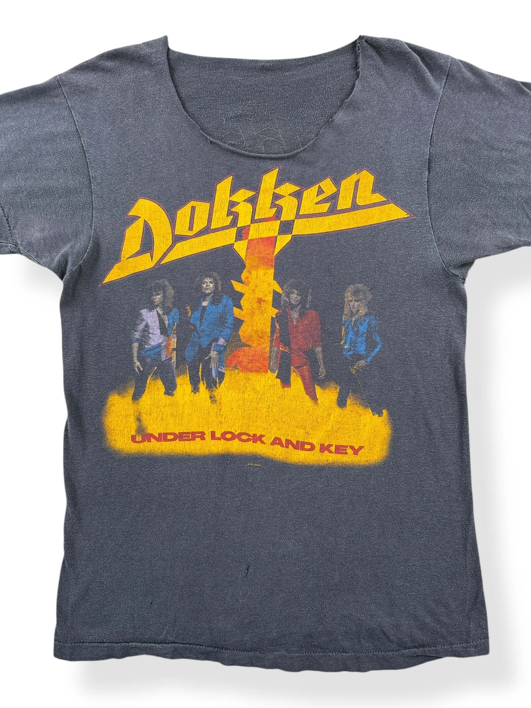 Front Close Up of Vintage Dokken Chopper Tee SZ S