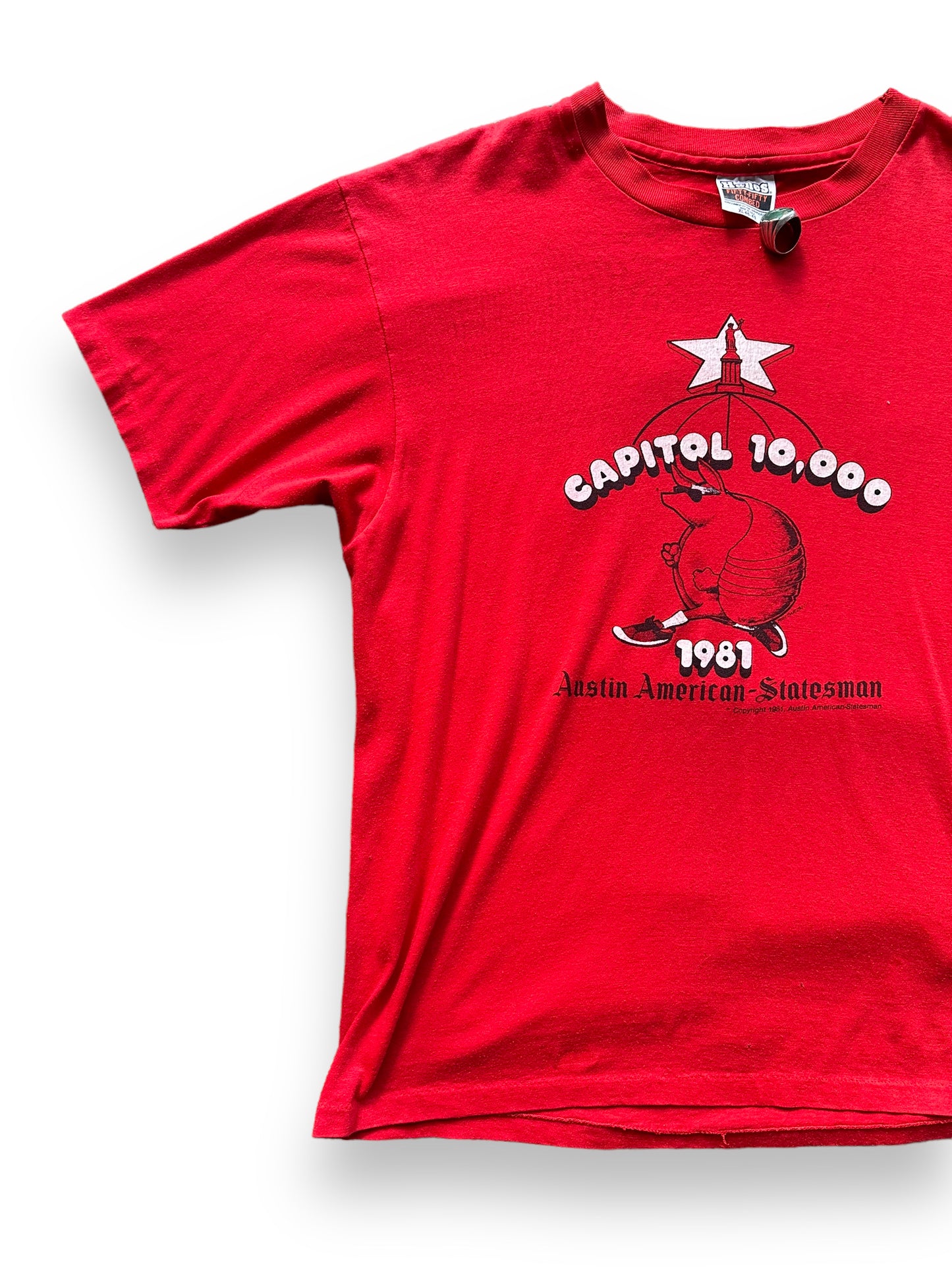 Front Right View of Vintage Austin Capital 10K Run Tee SZ XL | Vintage Austin American Statesman T-Shirts Seattle | Barn Owl Vintage Tees Seattle