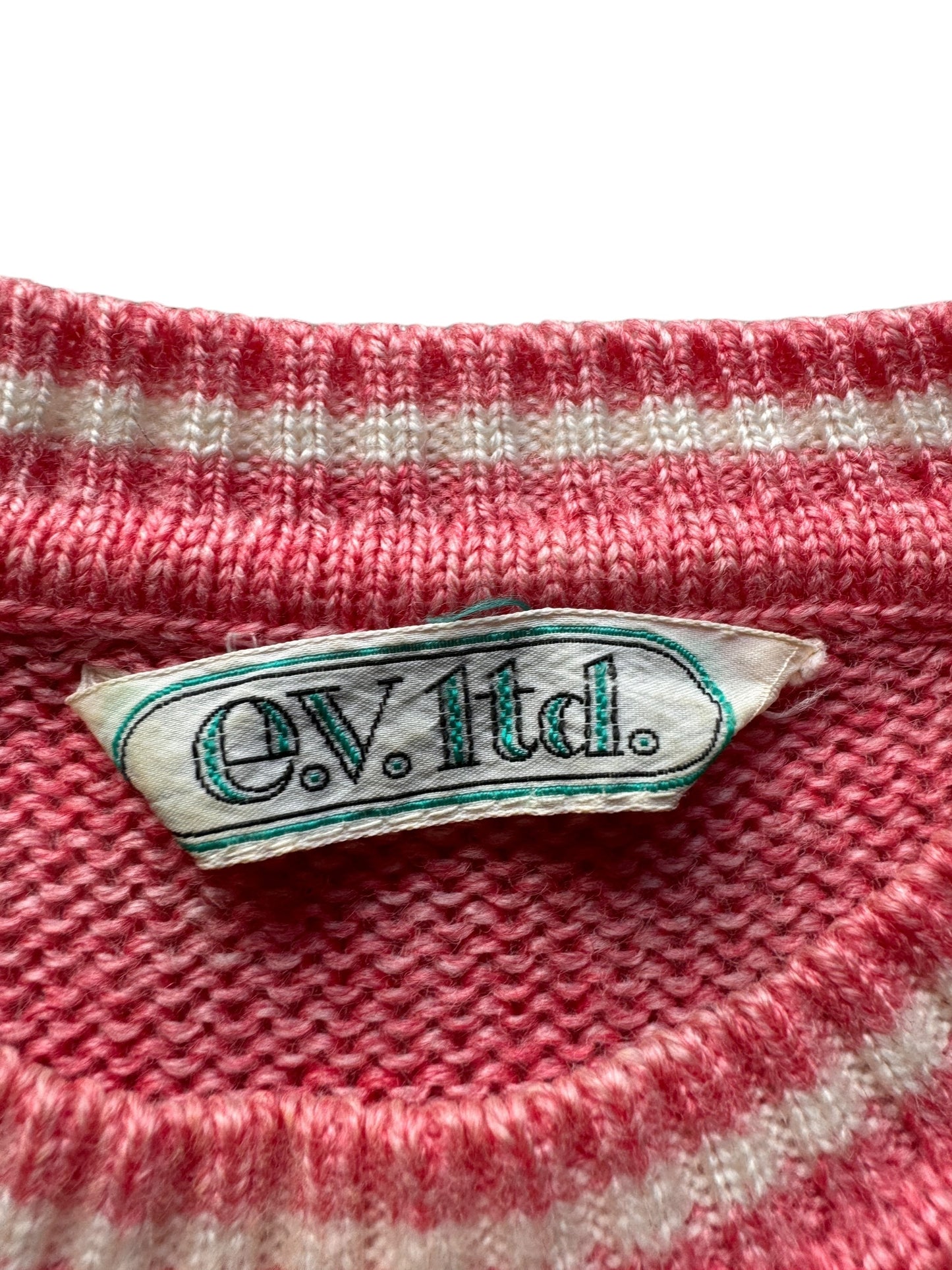 Tag on Vintage E.V. Ltd Pink Wool Ladies Sweater SZ S