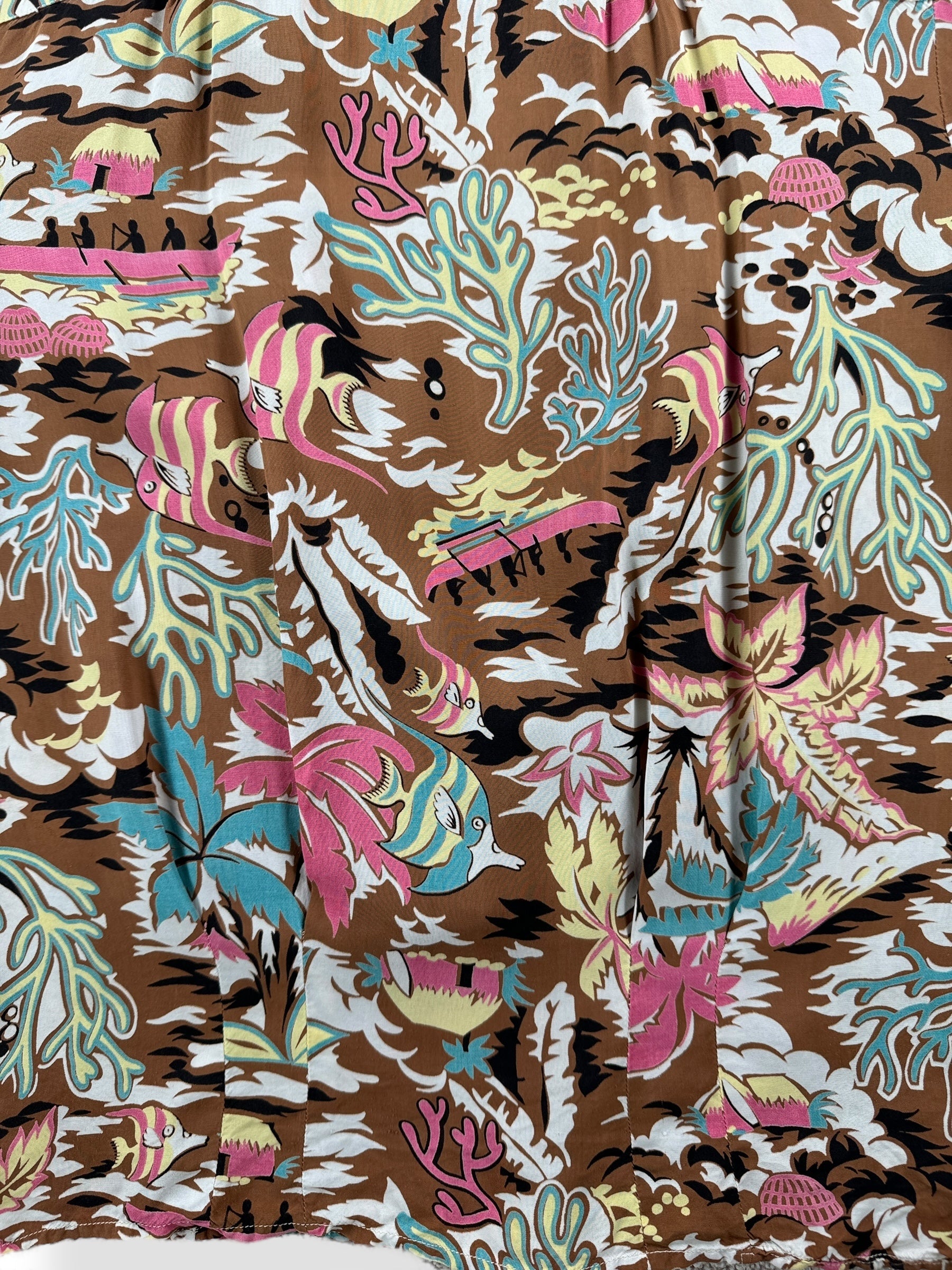 Darts on Vintage Ladies Aloha Shirt SZ S AS IS