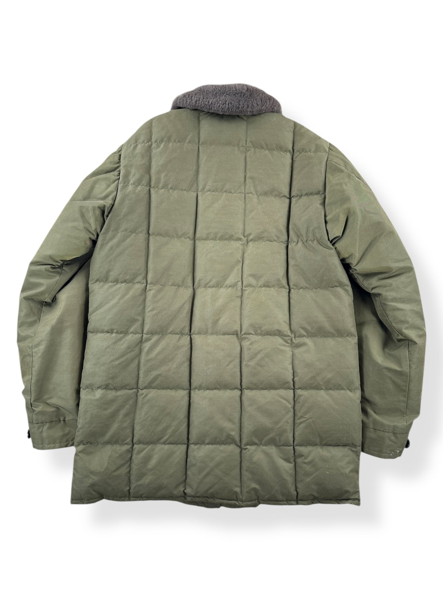 Back of Vintage Eddie Bauer Fur Collar Down Coat SZ M