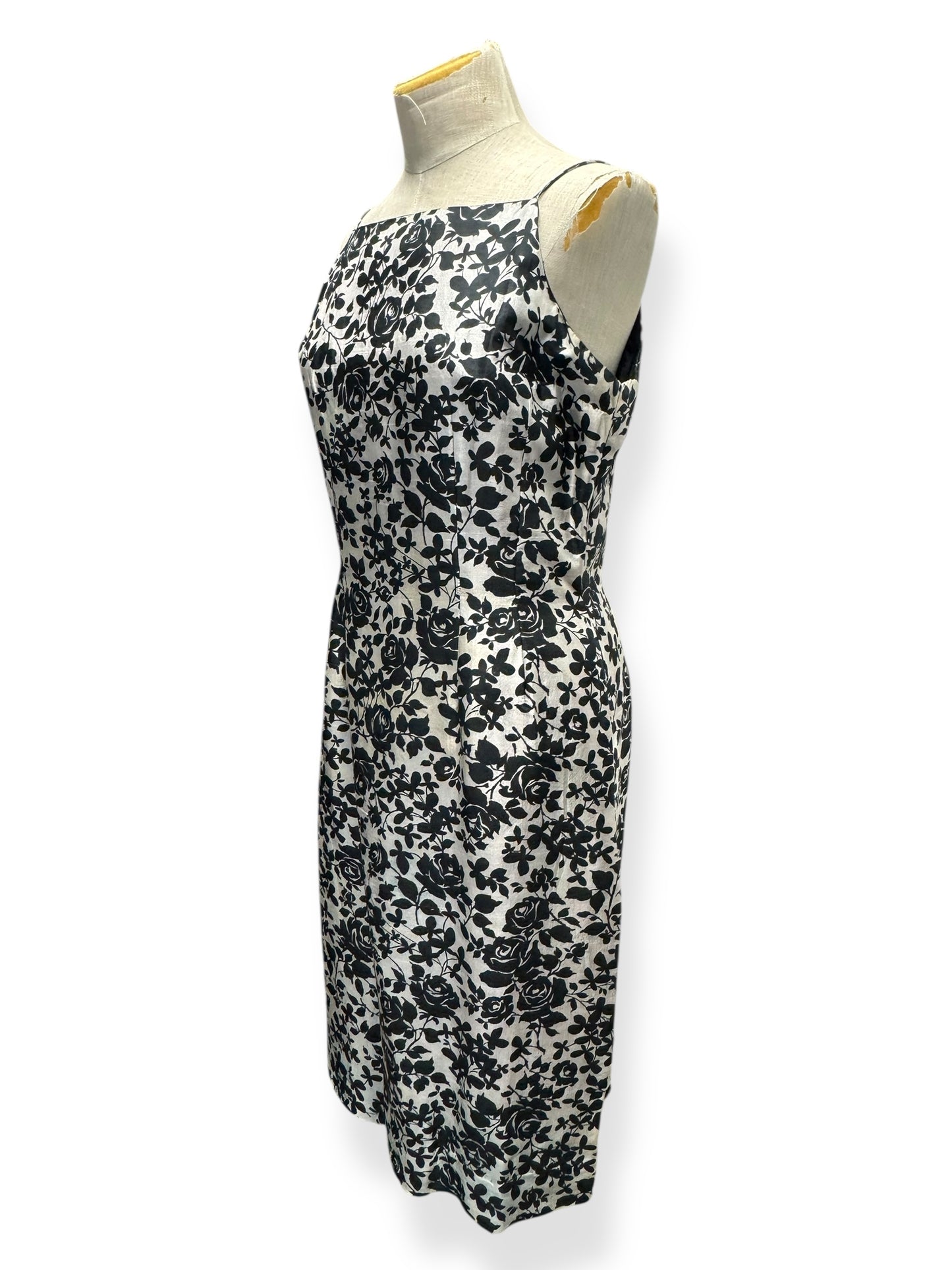 Side view of 60s Silk Floral Dress M