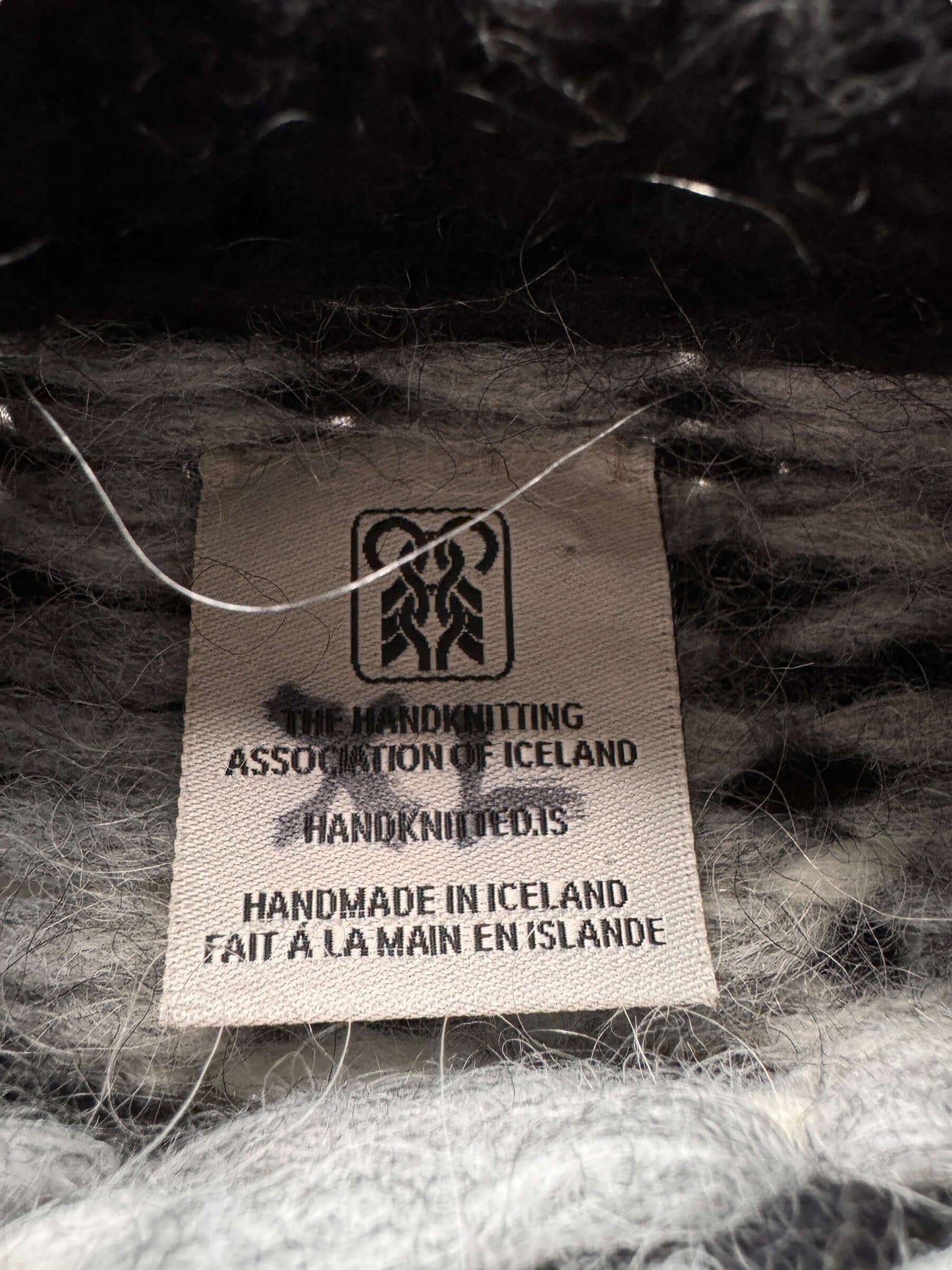 tag of Vintage Black and Grey Icelandic Wool Sweater SZ XL