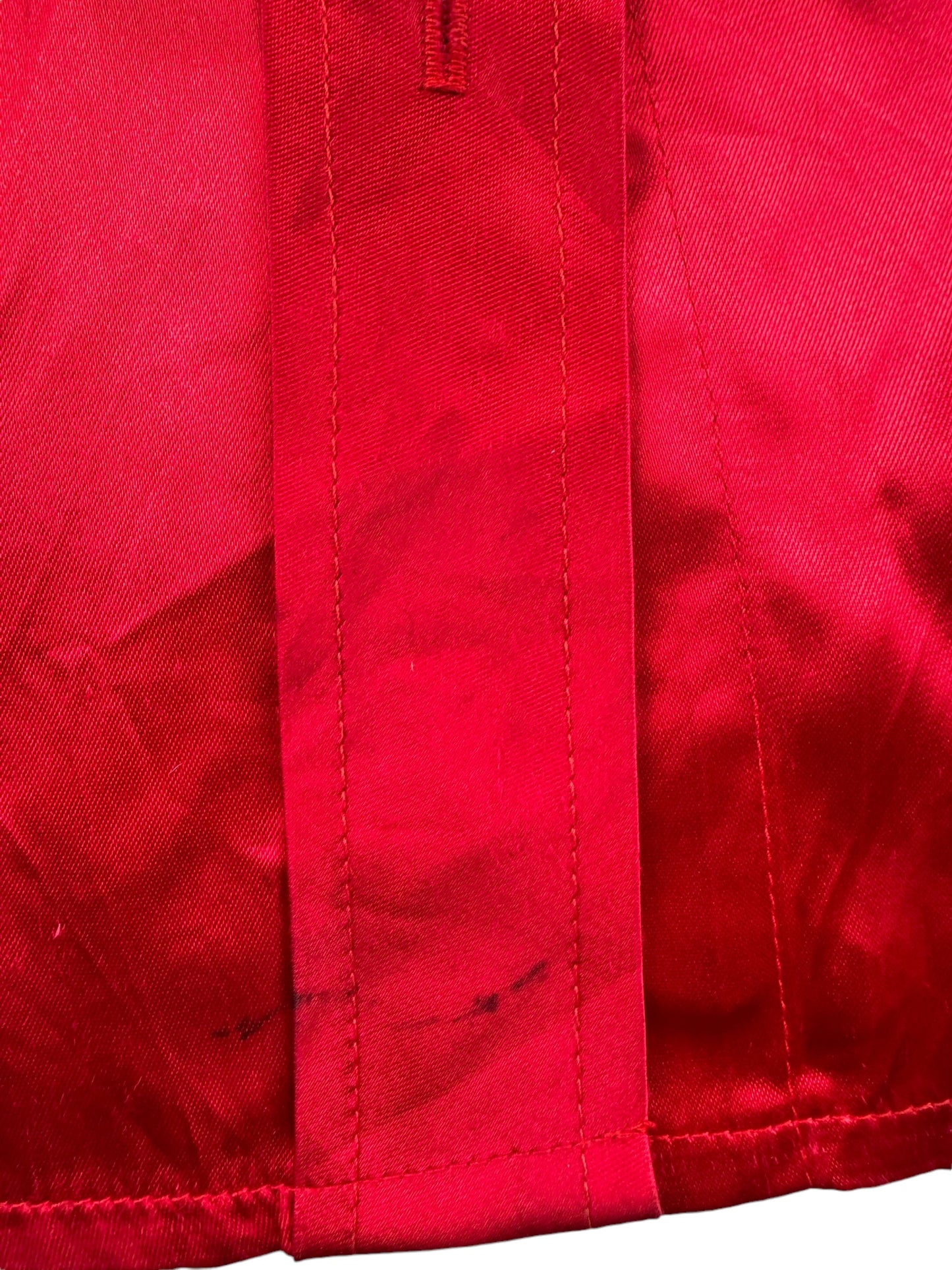 Stains at the bottom of the button placcket 1980s Red and Black Satin Western Pearl Snap Shirt XL