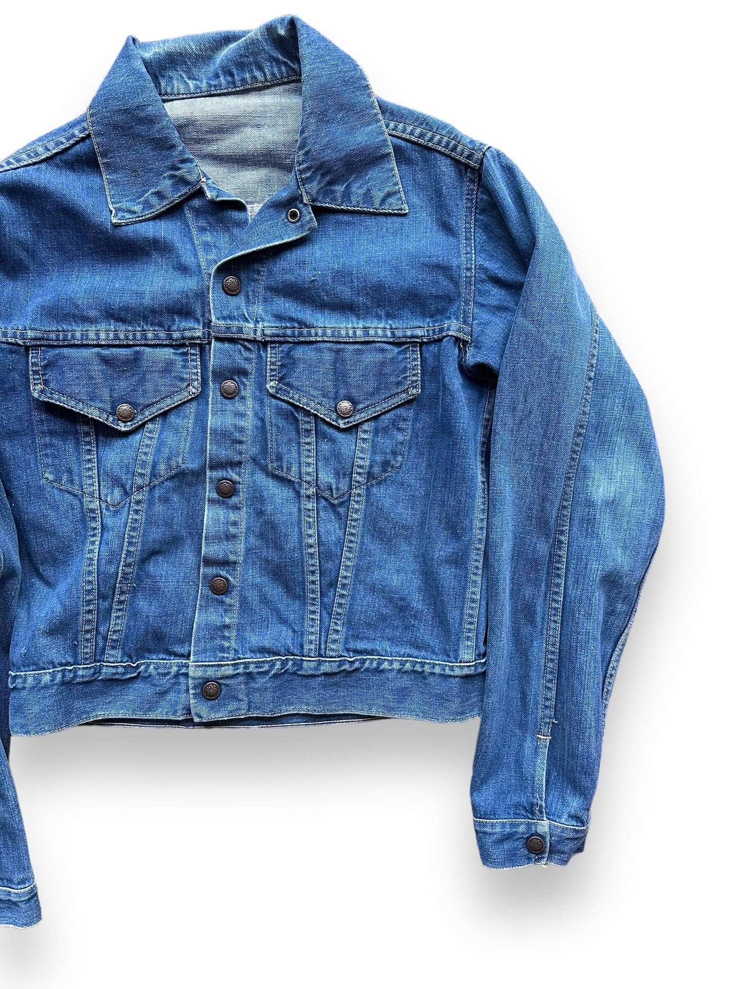 Front Left View of Vintage Unbranded Type 3 Denim Jacket SZ M | Vintage Denim Jacket Seattle | Seattle Vintage Denim