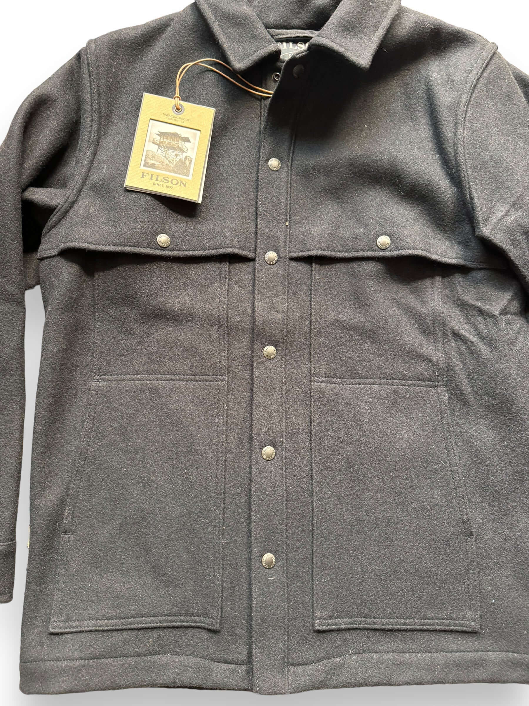 front close up of Deadstock Filson Style 95 Cape Coat SZ M