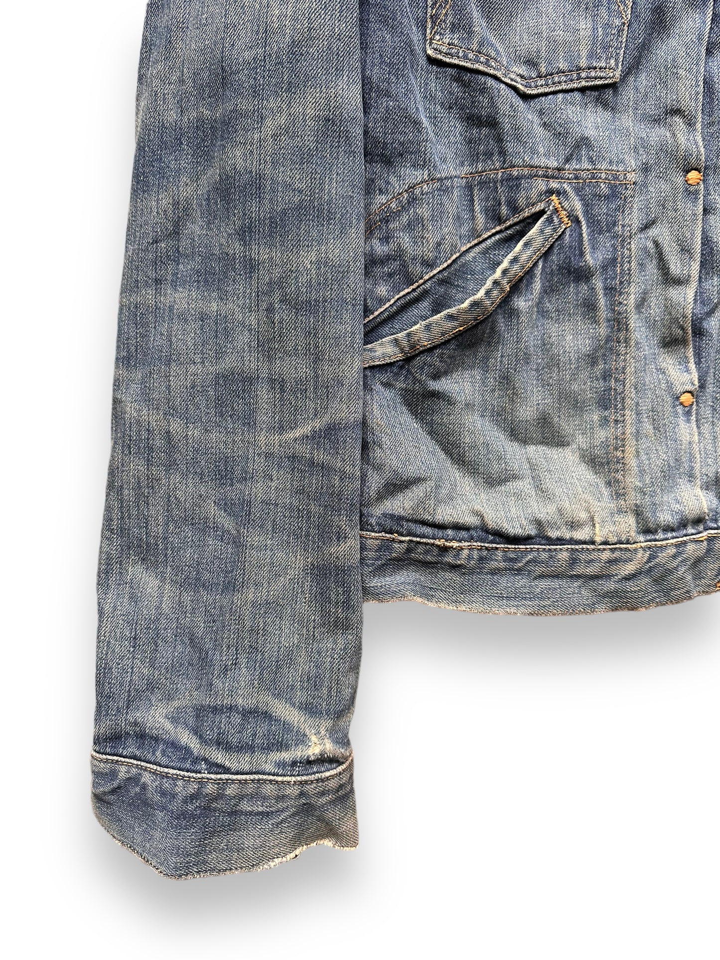 Honeycombing on Right Arm of Vintage Maverick Blue Bell MJZ Denim Jacket SZ 40 | Vintage Denim Jacket Seattle | Barn Owl Seattle