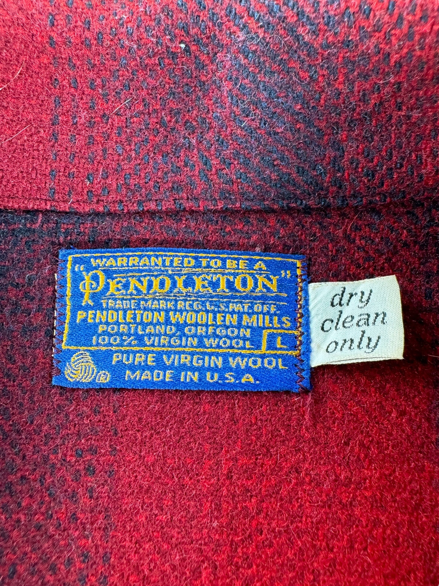 Label of Vintage Pendleton Red & Black Shadow Plaid Mackinaw Jacket SZ L AS IS