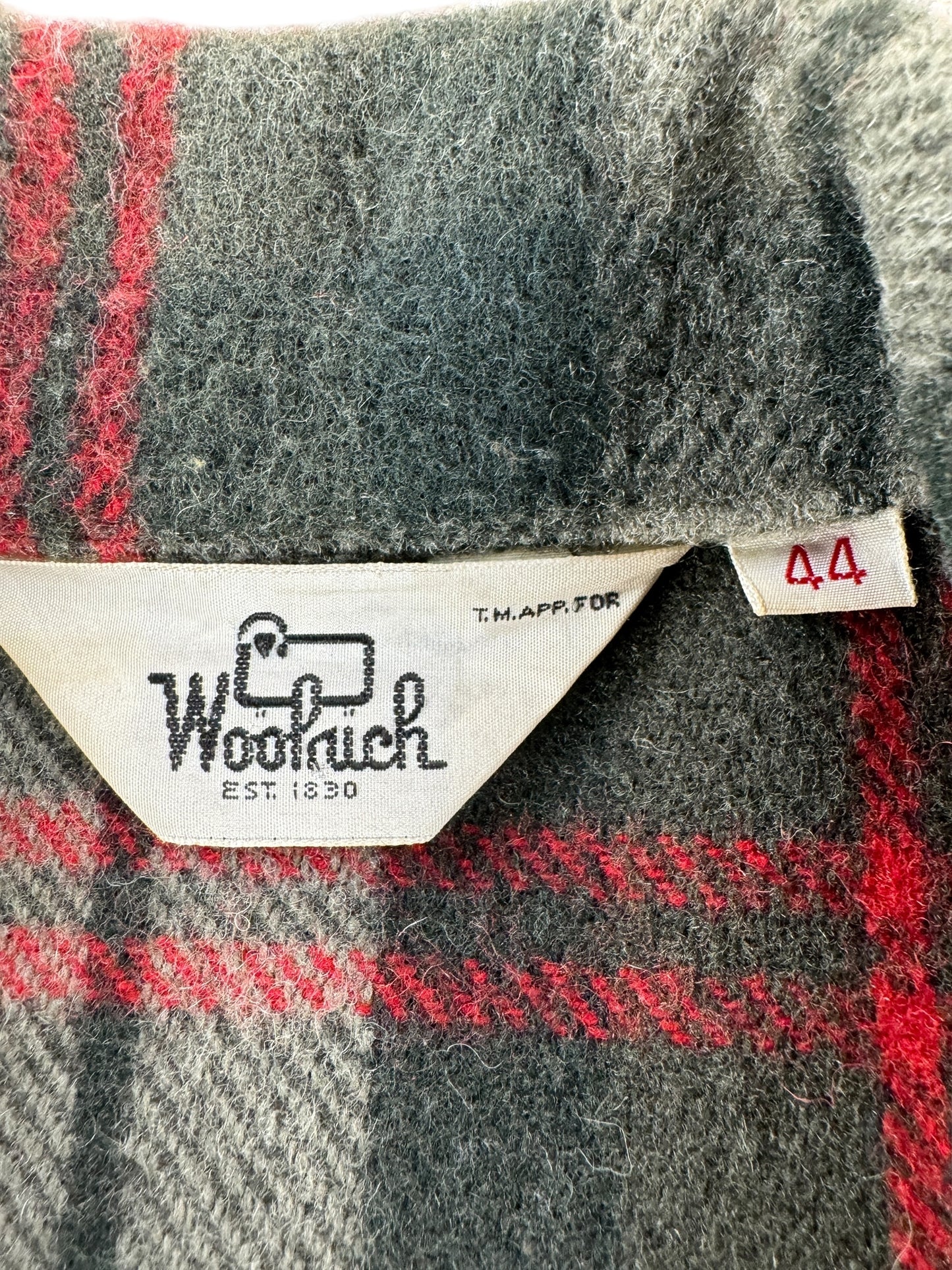 Label on Vintage Woolrich Green and Red Jac-Shirt SZ 44