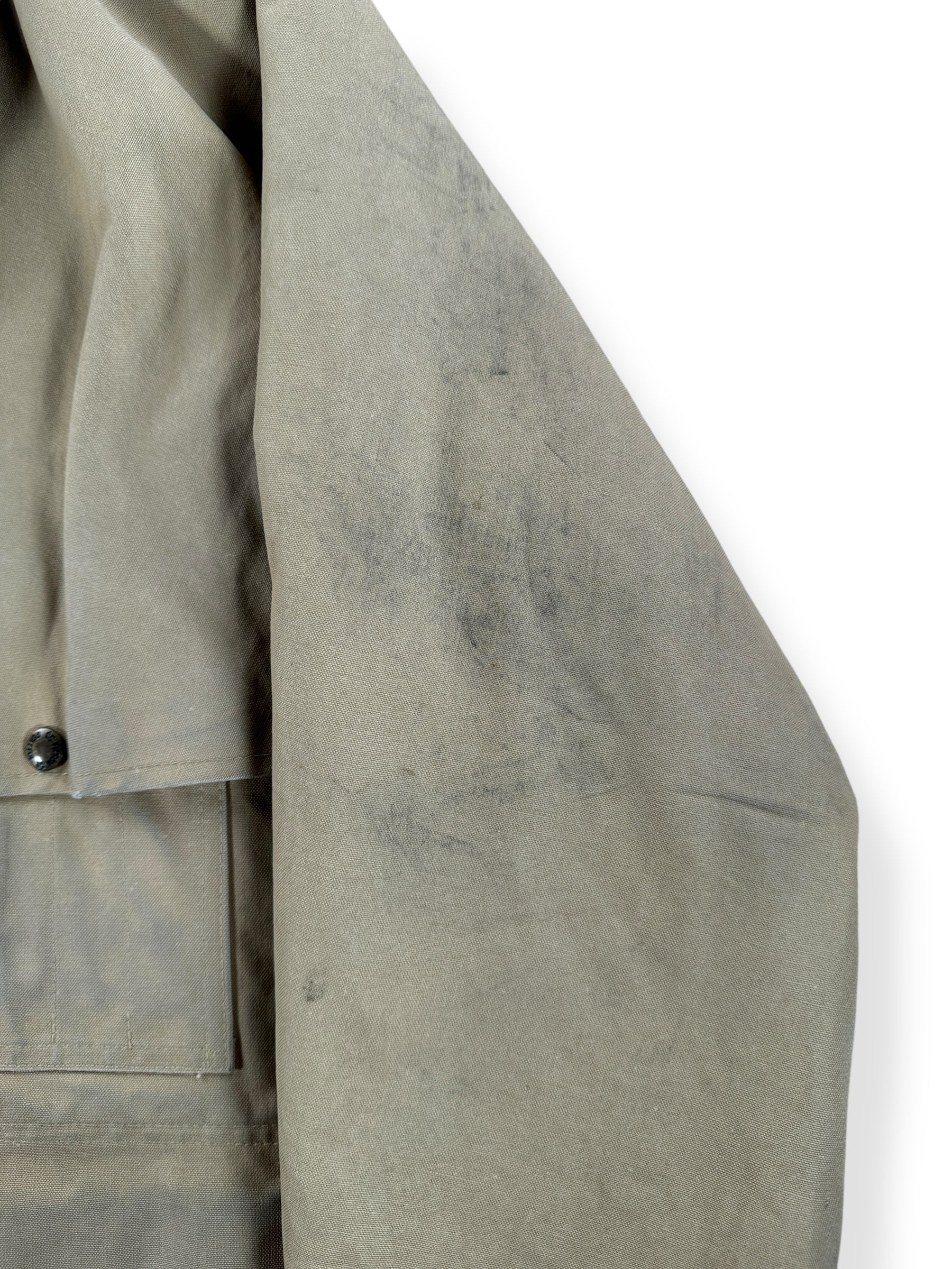 Blemishes on Sleeve of Vintage Filson Dry Tin Jacket SZ 44
