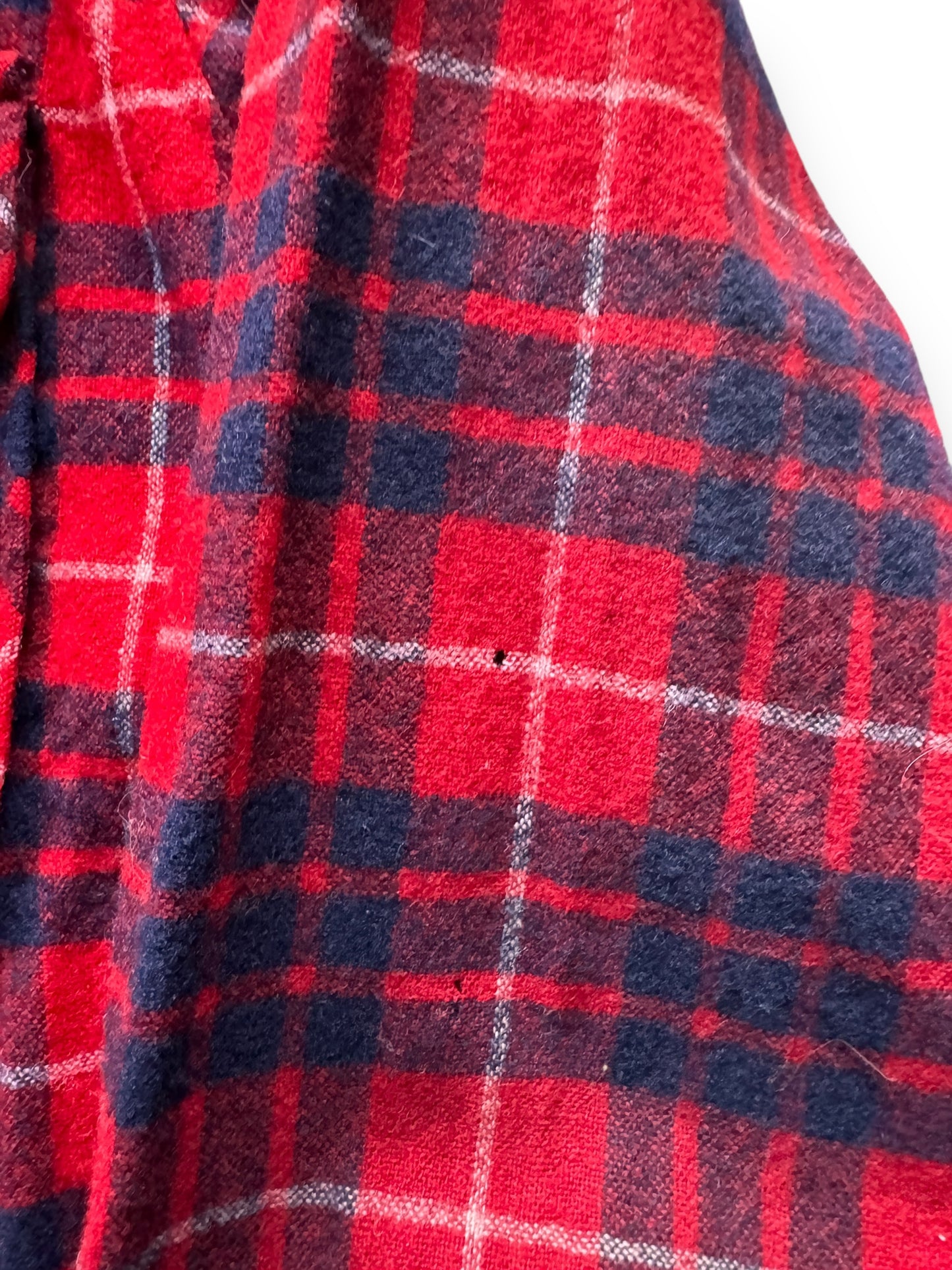 small hole on sleeve of Vintage Pendleton Red/Blue/White Flannel SZ M