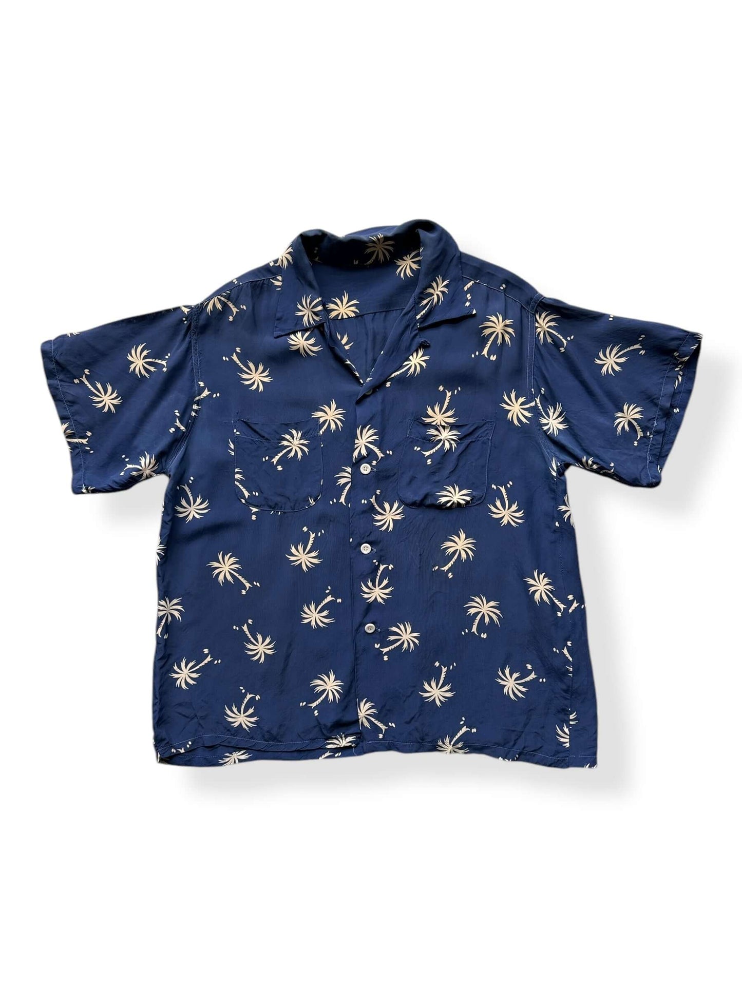 Front of Vintage Palm Tree Aloha SZ L