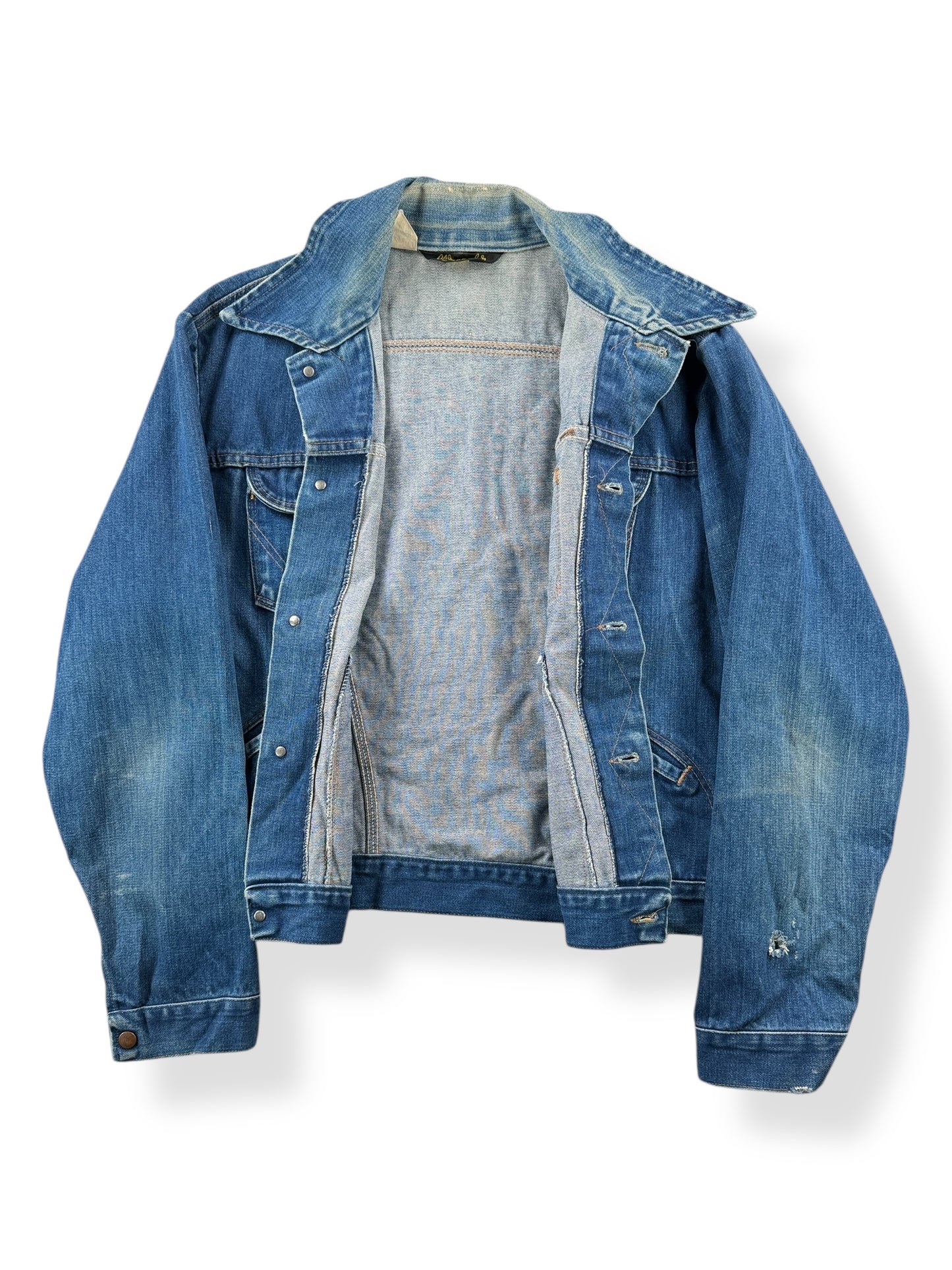 Inside of Vintage Wrangler 25MJ Denim Jacket SZ 46