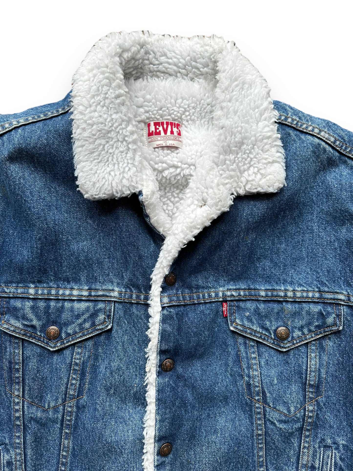 Upper Front View of Vintage Levis Sherpa Type III Denim Jacket SZ XL | Vintage Denim Workwear Seattle | Barn Owl Seattle