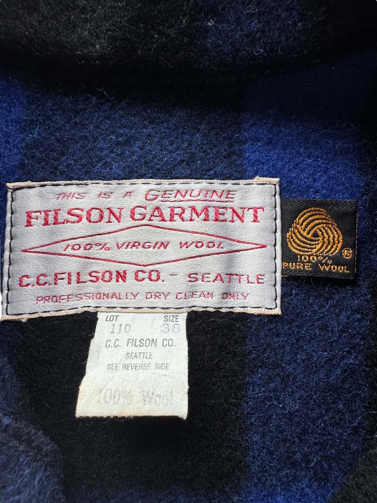 Tag on Vintage 80s Era Filson Cobalt Black Cruiser SZ 38