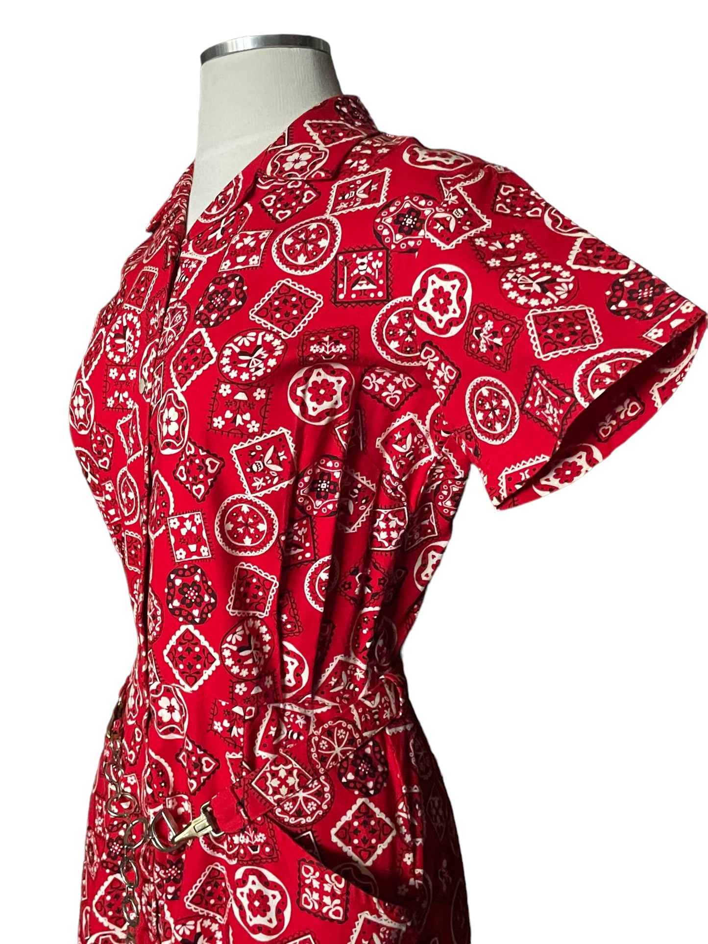 Left shoulder view of Vintage Tregos Red Bandana Dress SZ S |  Barn Owl Vintage Dresses| Seattle Vintage Dresses