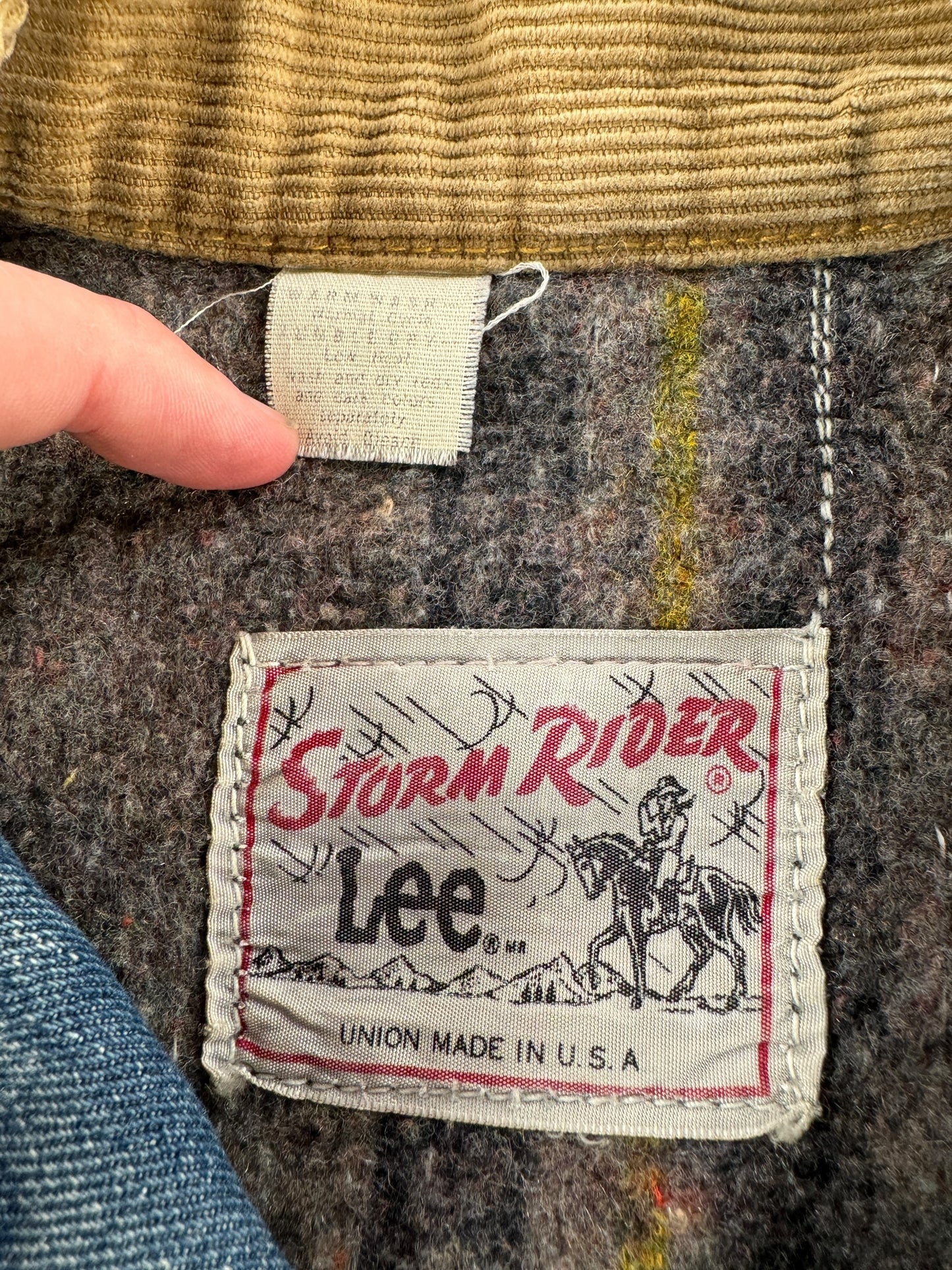Label on Vintage 70s Era Lee Storm Rider Jacket SZ S