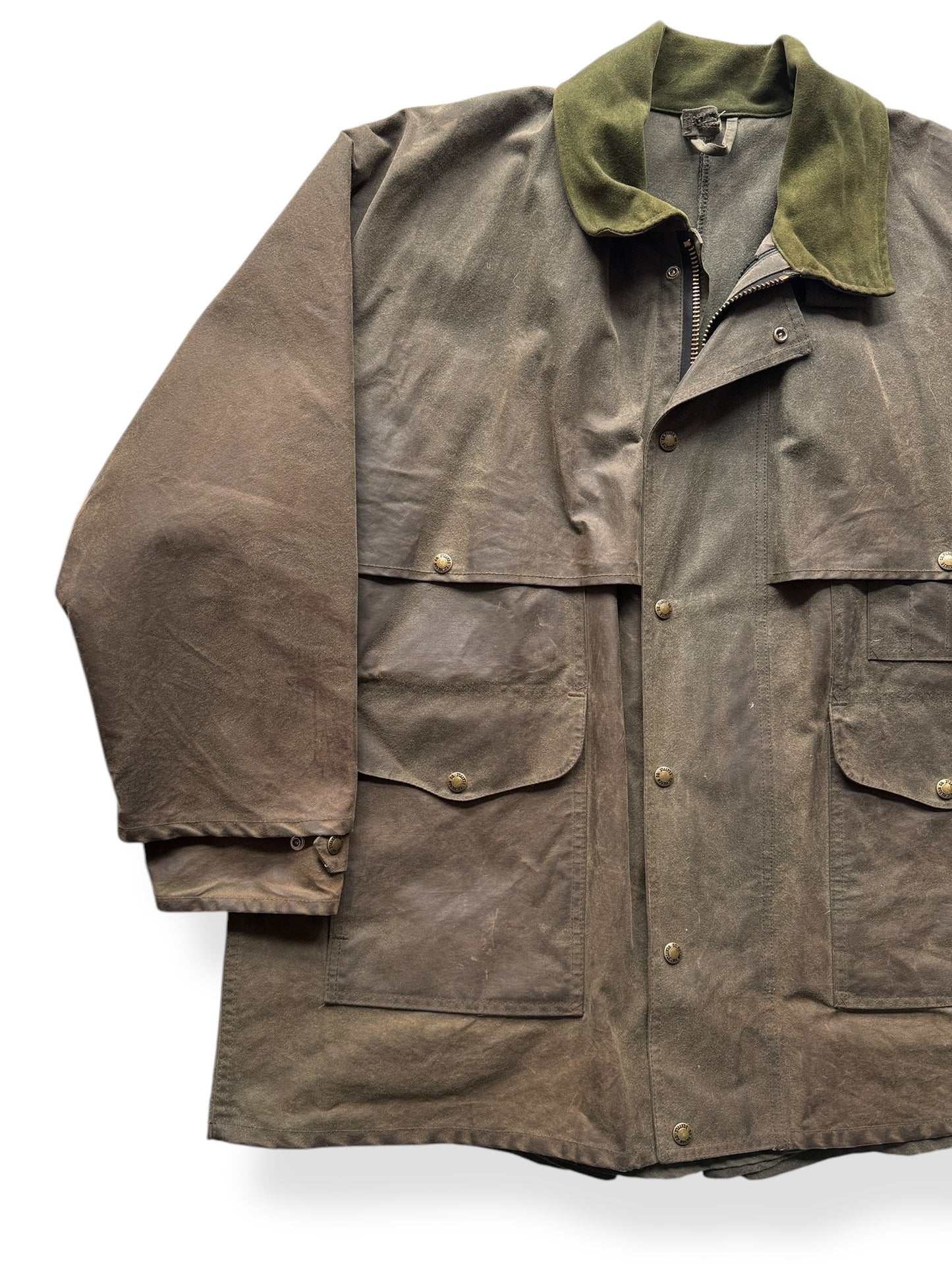 Front Right of Filson Tin Cloth Packer SZ L