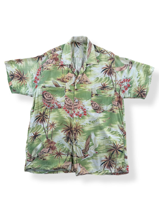 Front of Vintage Sparrows Unbranded Rayon Aloha Shirt SZ M