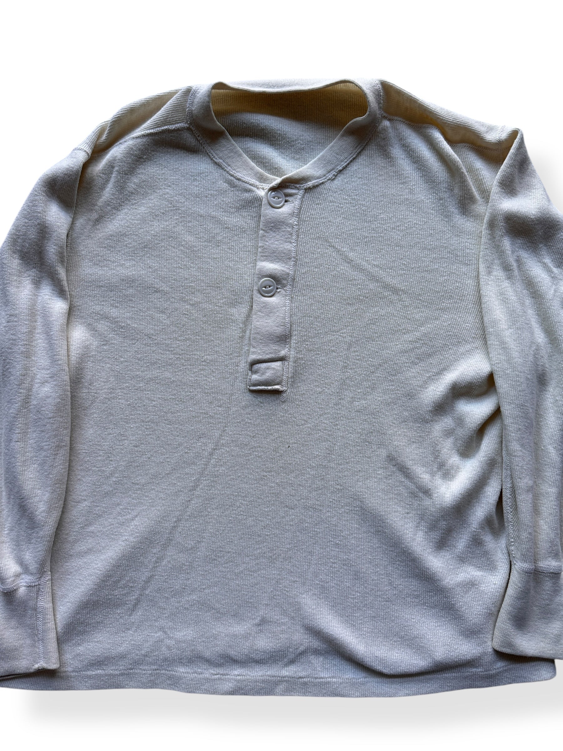 Front Close Up of Vintage Boxy Henley SZ L