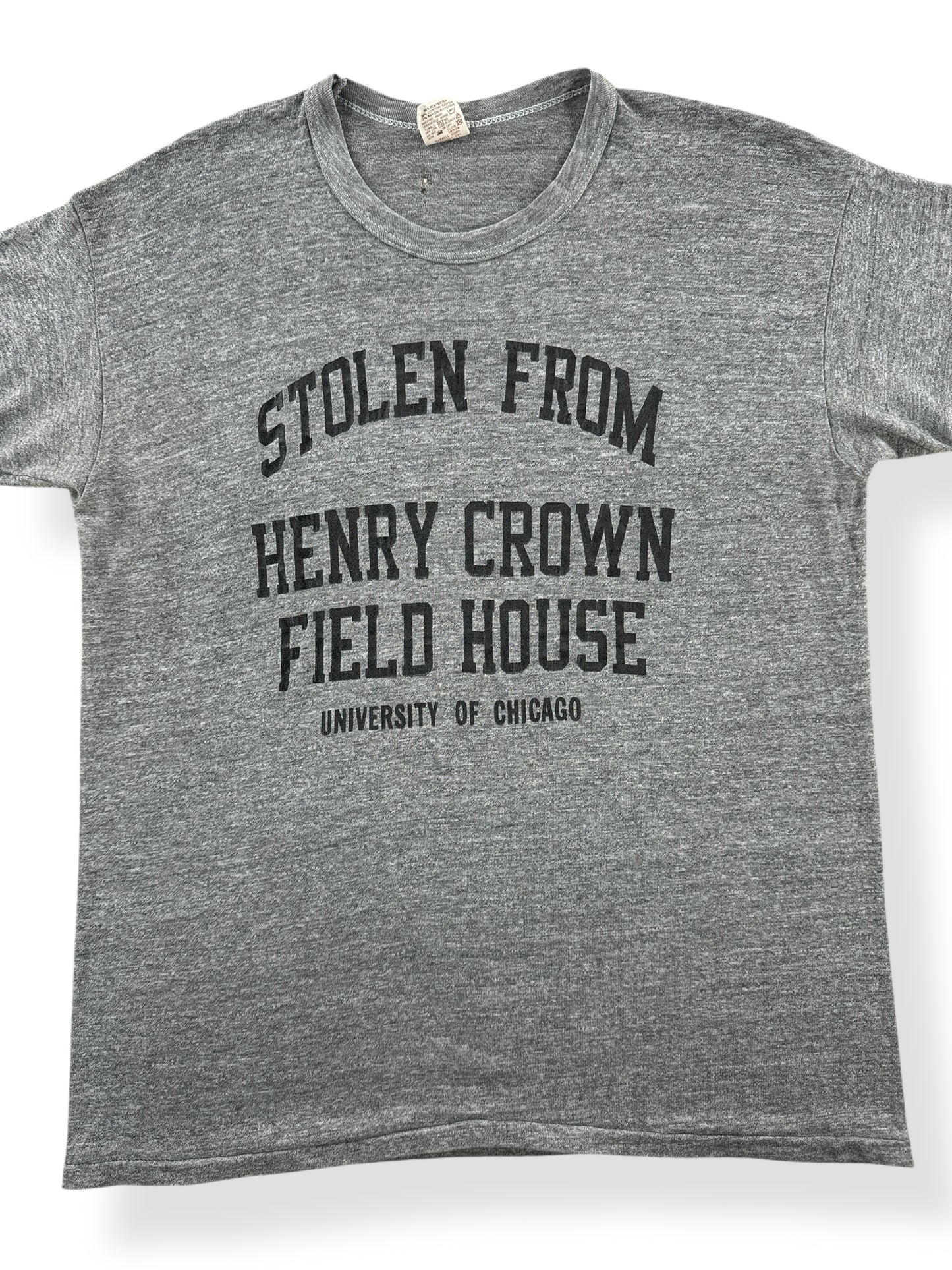 Front Close Up of Vintage Henry Crown Field House Univ of Chicago Tee SZ M AS IS