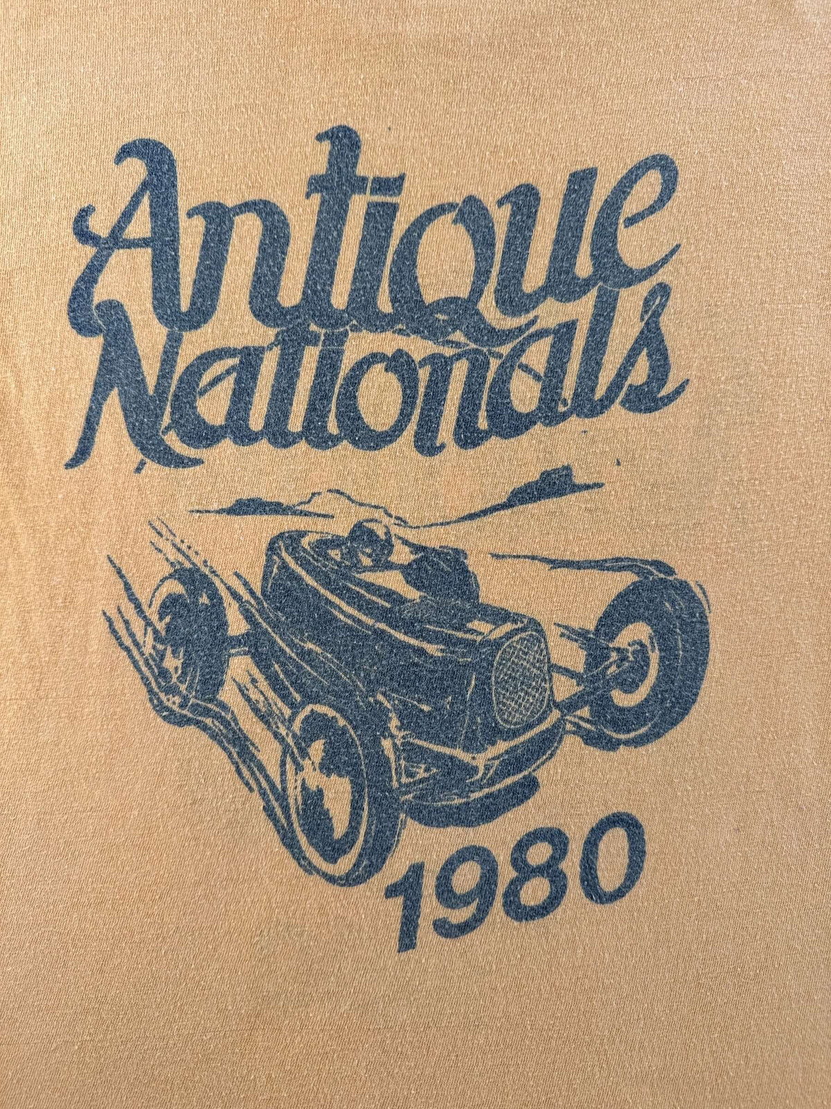 Back graphic on Vintage 1980 Racing Tee SZ M (Fits S)