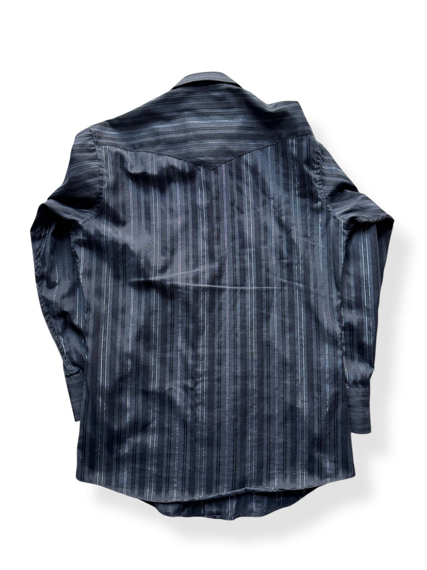 Back of Vintage Panhandle Slim Lurex Stripe Pearl Snap SZ 15 1/2