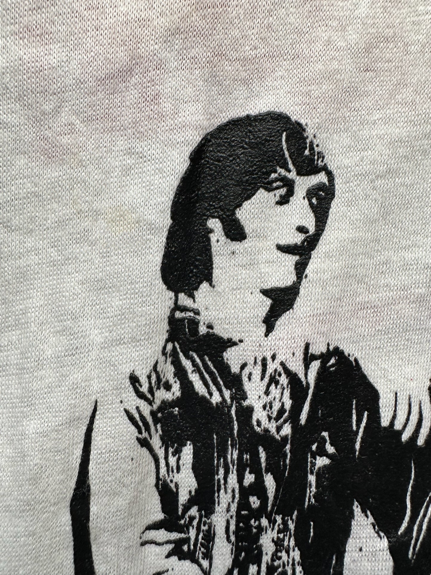 Peter Buck Close Up on Vintage REM Reckoning Bootleg Tee SZ XL | Barn Owl Vintage Clothing | Vintage Athens Georgia Rock Tees Seattle