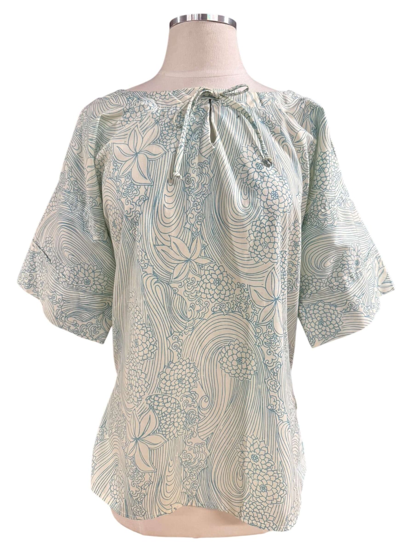 Front view of 1960s Ruth's Blue Floral Top L