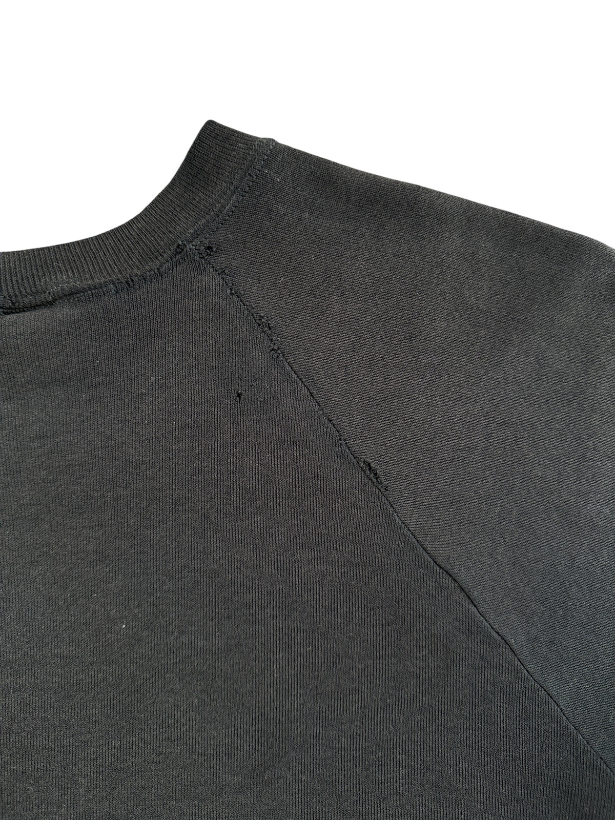 Ware on back of Vintage Ray & Gene's Tavern Crewneck SZ M (Fits S)