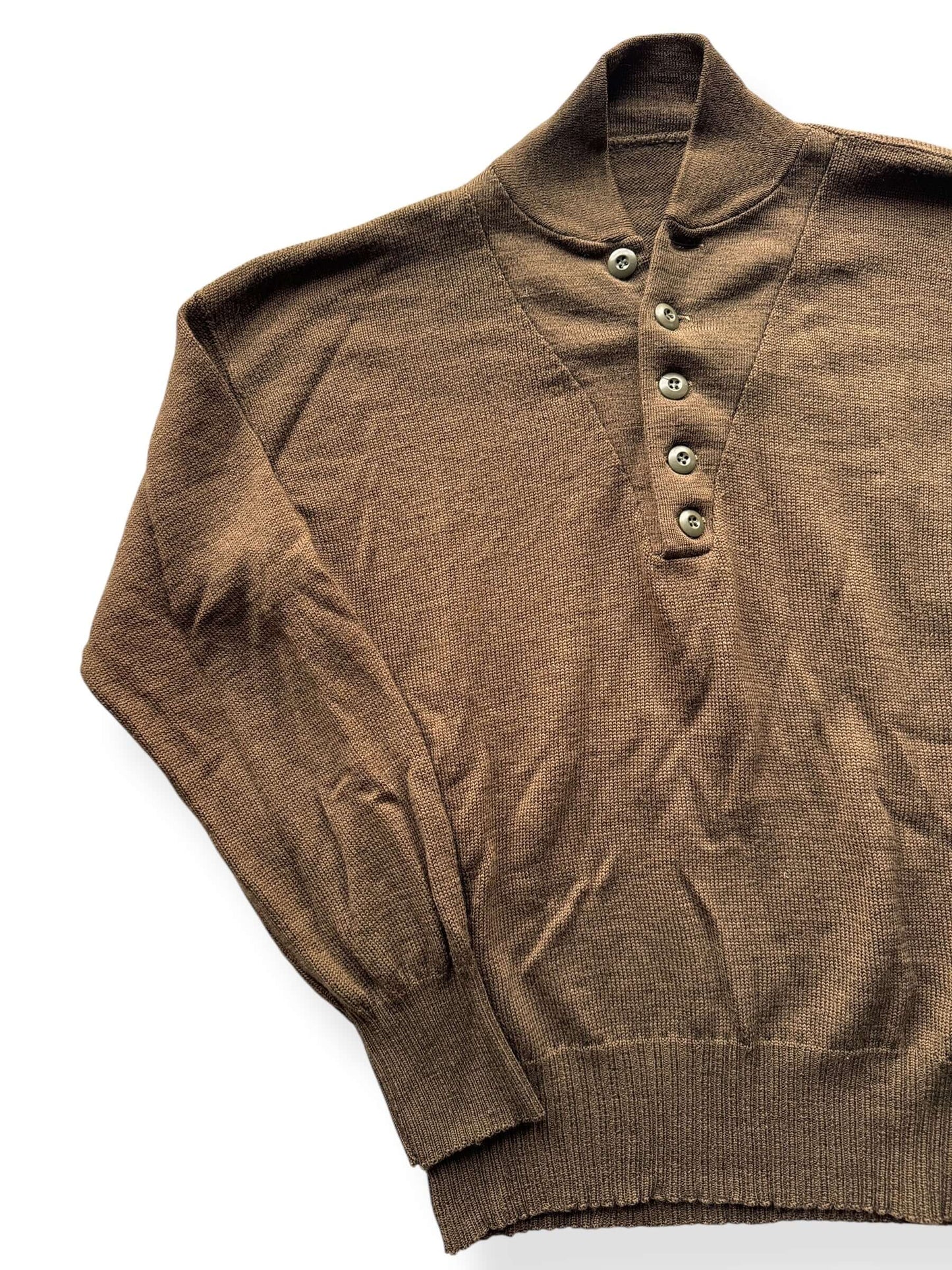 Front Right of US Military Wool Blend Henley SZ XL