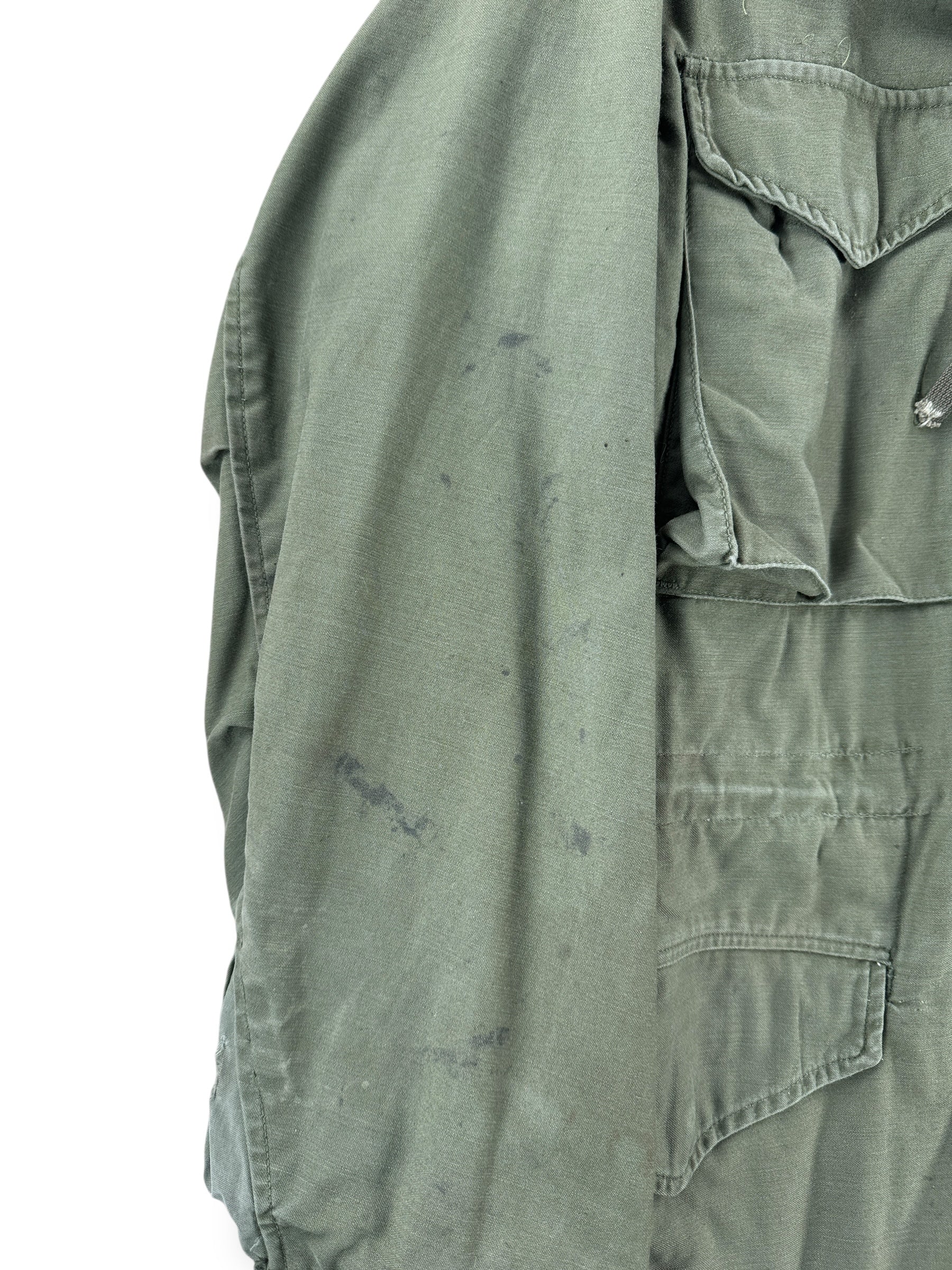 Stains on Vintage Seabees M65 Field Jacket SZ M AS IS