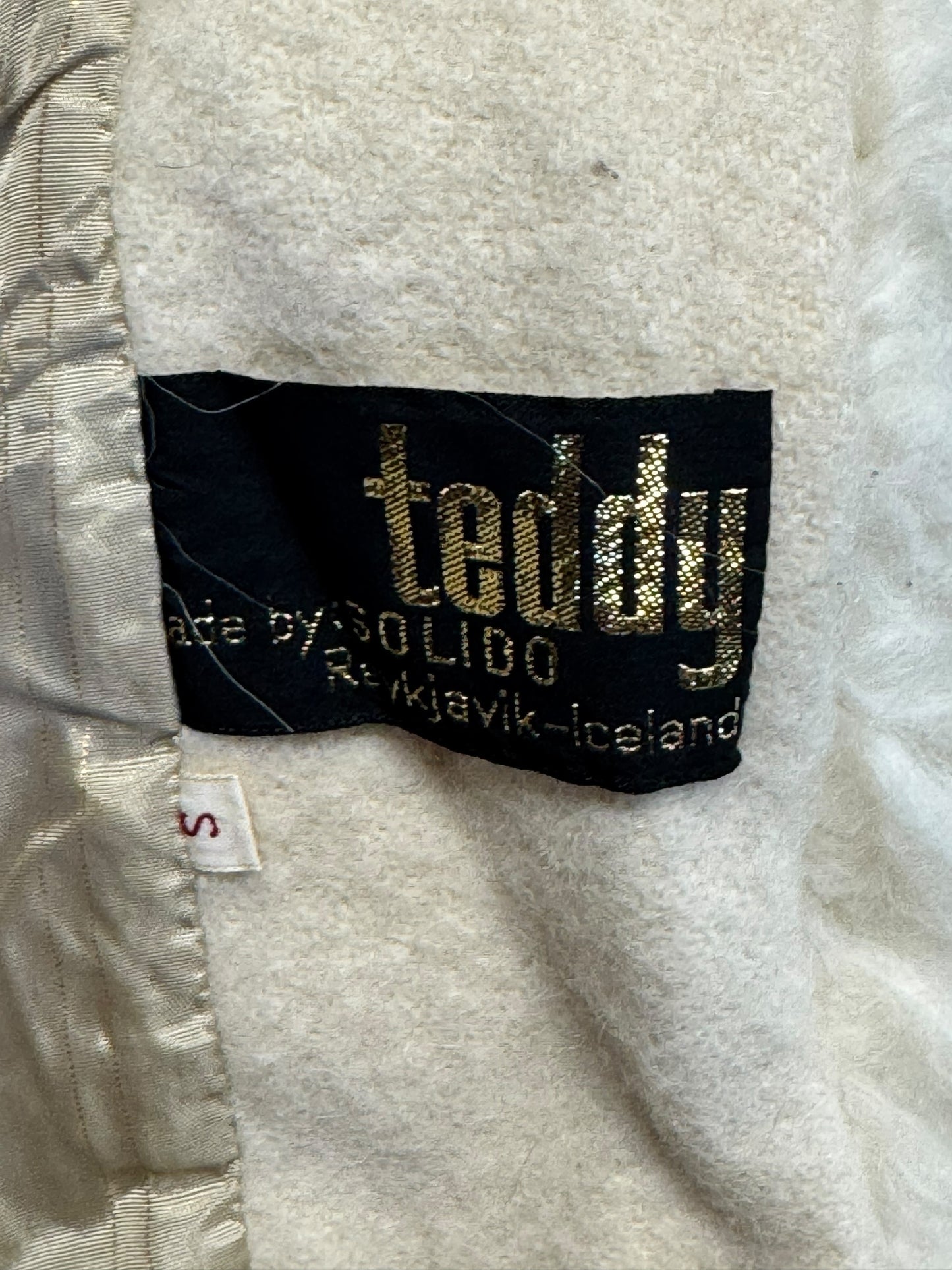 tag 1970s Solido Icelandic Wool Fur Coat S