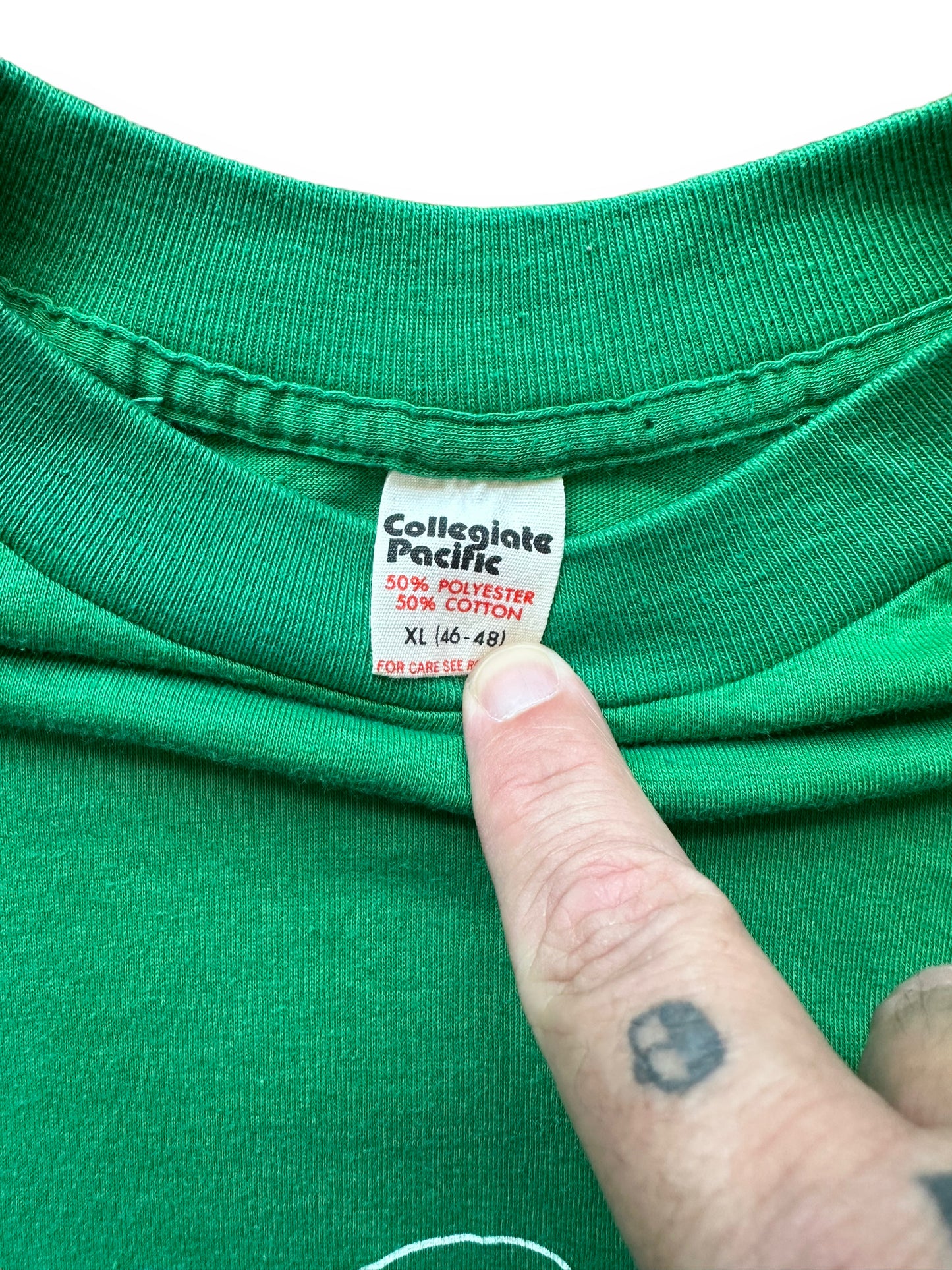 Tag View of Vintage Green Barbara Mandrell Tee SZ XL | Vintage Country Music Tees Seattle | Barn Owl Vintage Goods