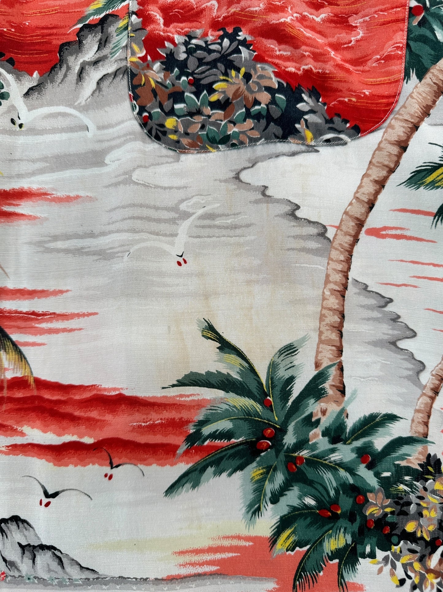 Stains on Vintage Penney's Palm Tree Aloha Shirt SZ M