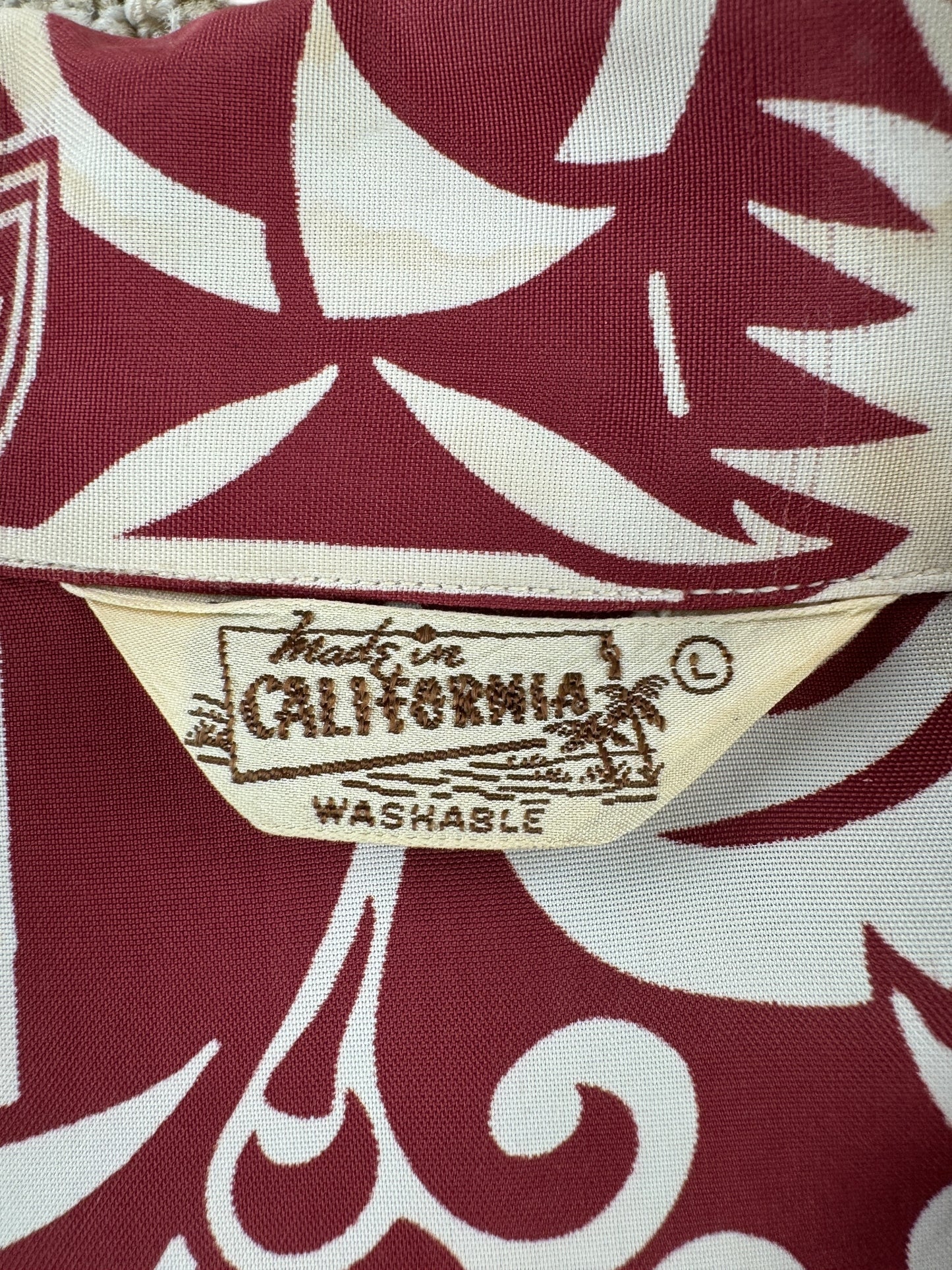 Tag on Vintage Made in California Border Print Aloha Shirt SZ L AS IS