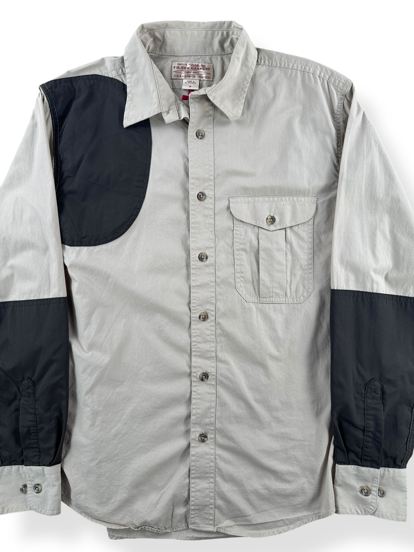 Front Close Up of Filson Light Shooting Shirt SZ M