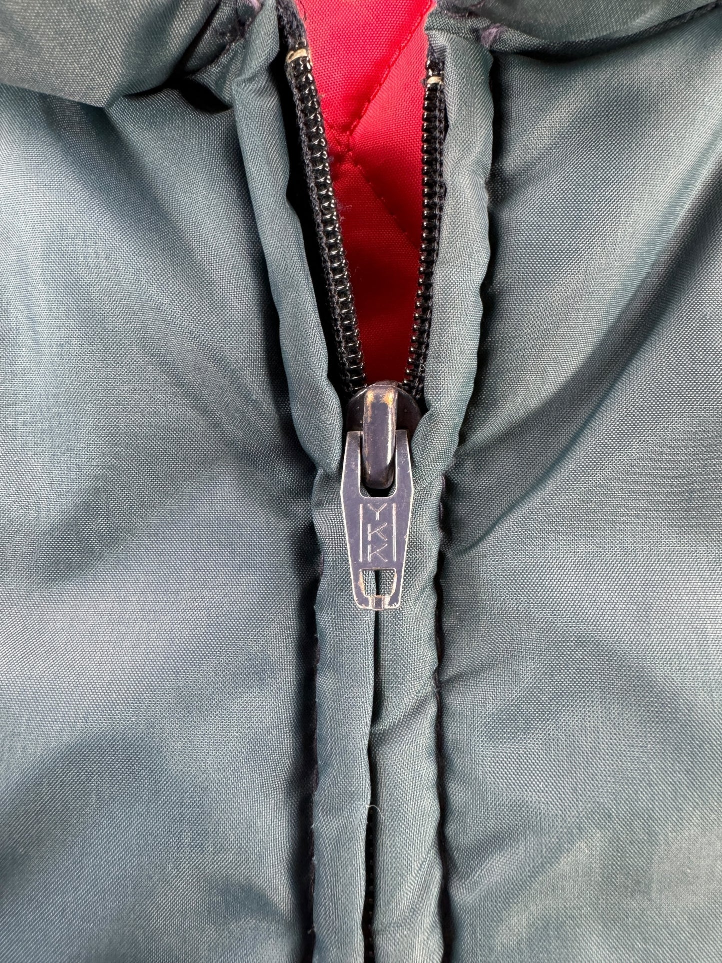 Zipper on Vintage Chevy Quilted Windbreaker Jacket SZ L