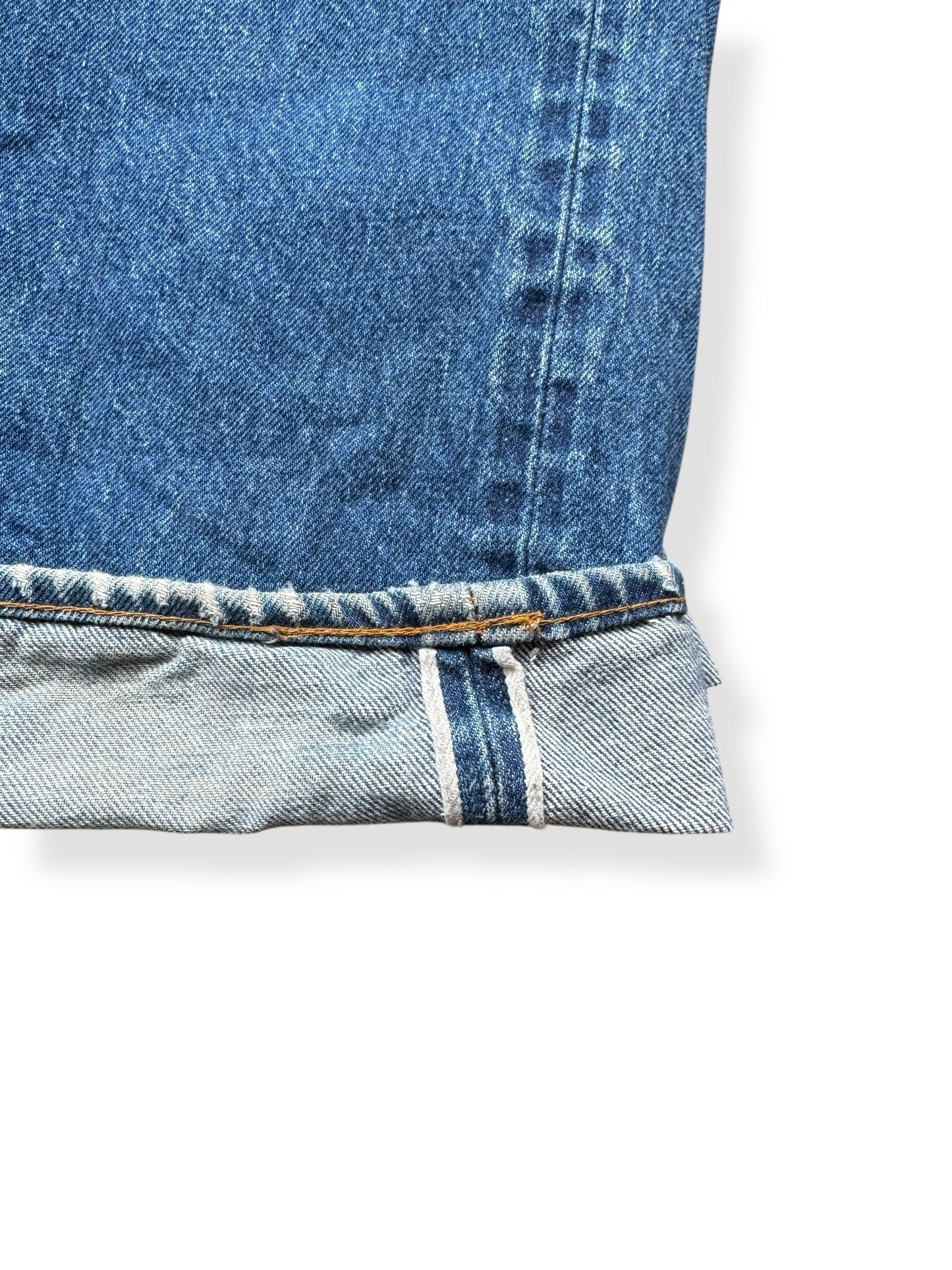 Selvedge on Vintage Levis Redline Jeans W44