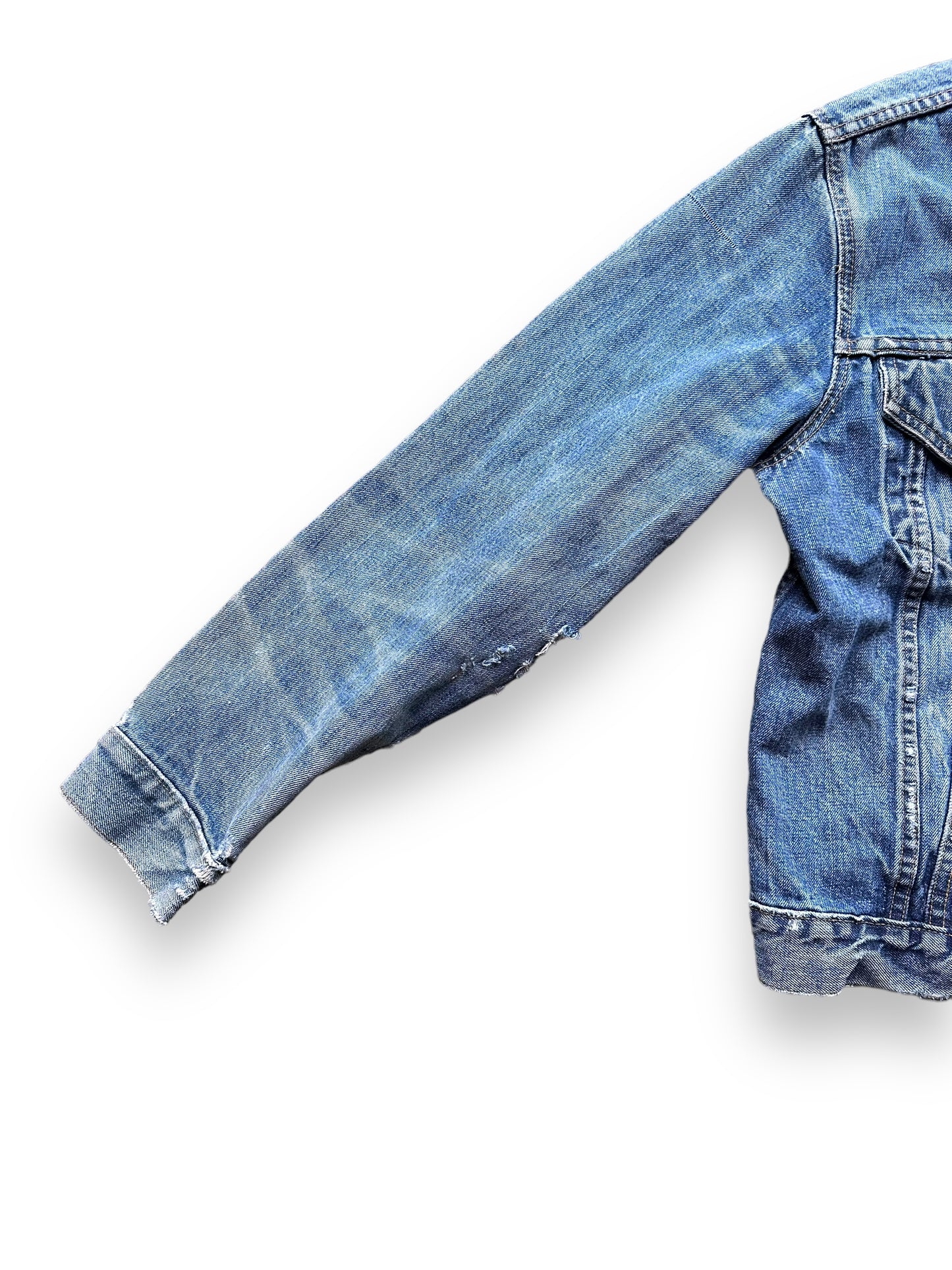 Front Right Sleeve on Vintage Levis Type 3 Denim Trucker Jacket SZ 42 | Vintage Levis Jacket Seattle | Seattle Vintage Denim Clothing