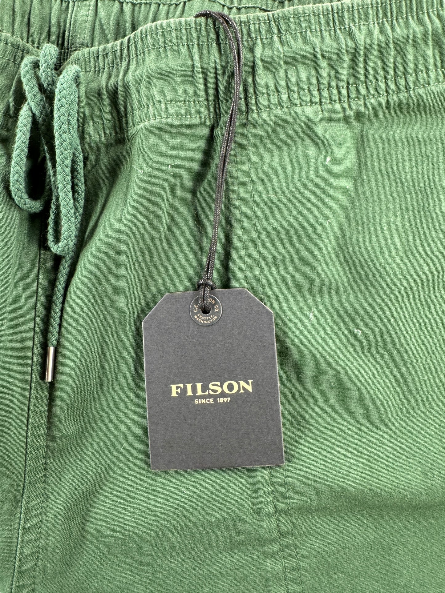 Paper Tag on Modern NWT Filson Granite Mountain Pull On Shorts SZ XL