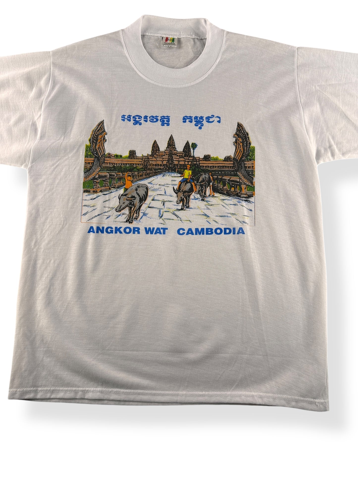 Front Close Up of Vintage Angkor Wat Souvenir Tee SZ L