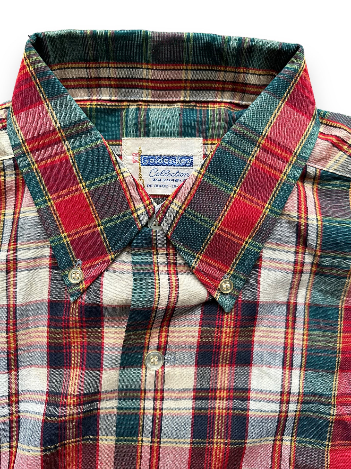 Tag View of Vintage Deadstock Golden Key Short Sleeve Button Up Shirt SZ M | Vintage New Old Stock Shirt Seattle | Barn Owl Vintage Seattle