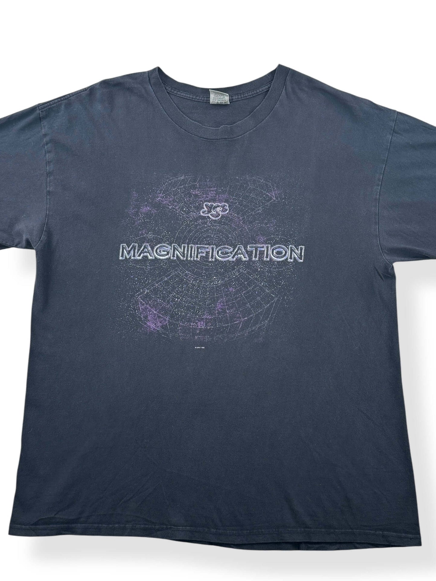 Front Close Up of Vintage 2001 Yes Magnification Tour Tee SZ XL
