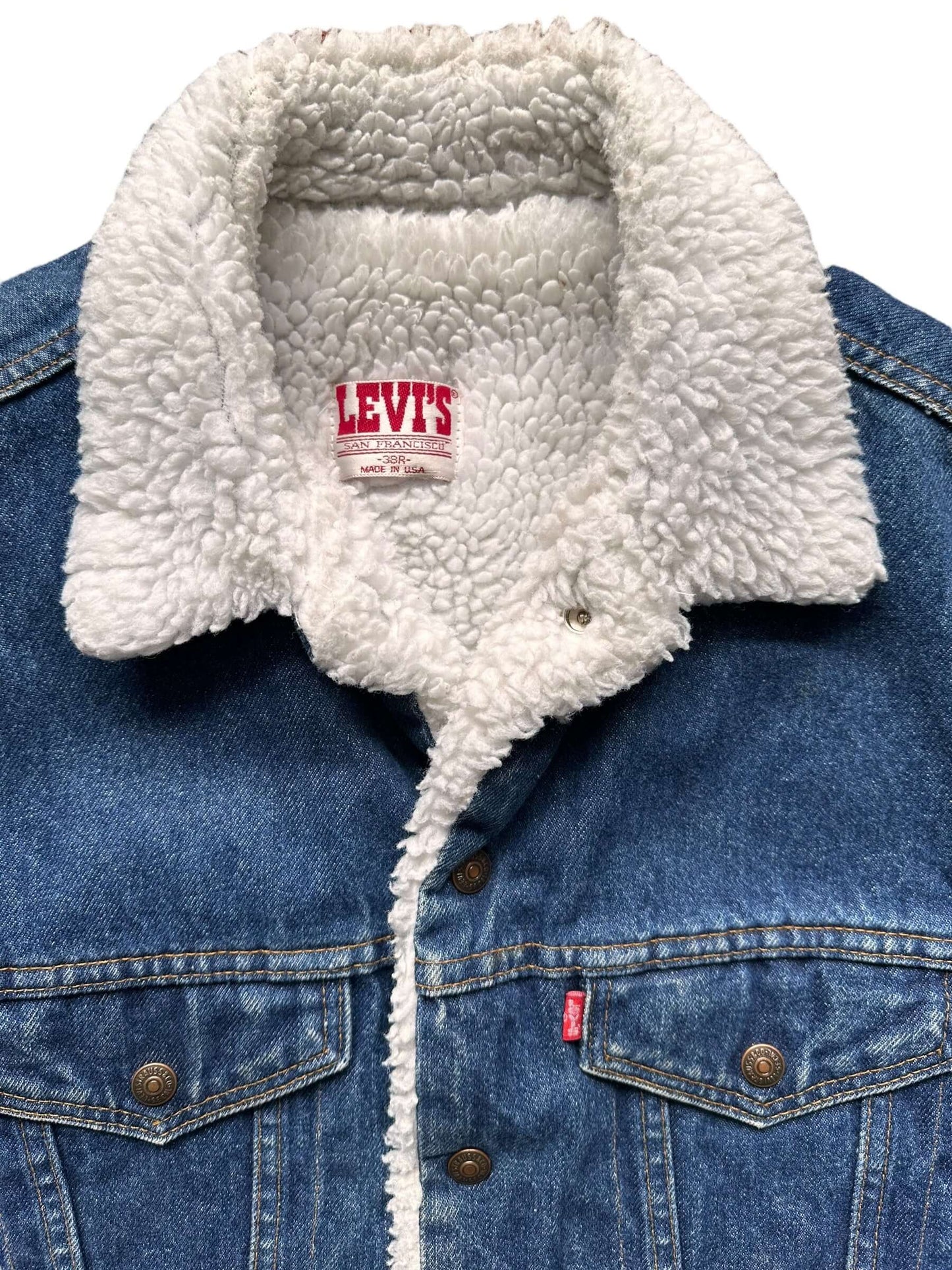 Collar View of Vintage USA Made Levis Sherpa Type III Denim Jacket SZ 38R | Vintage Denim Workwear Seattle
