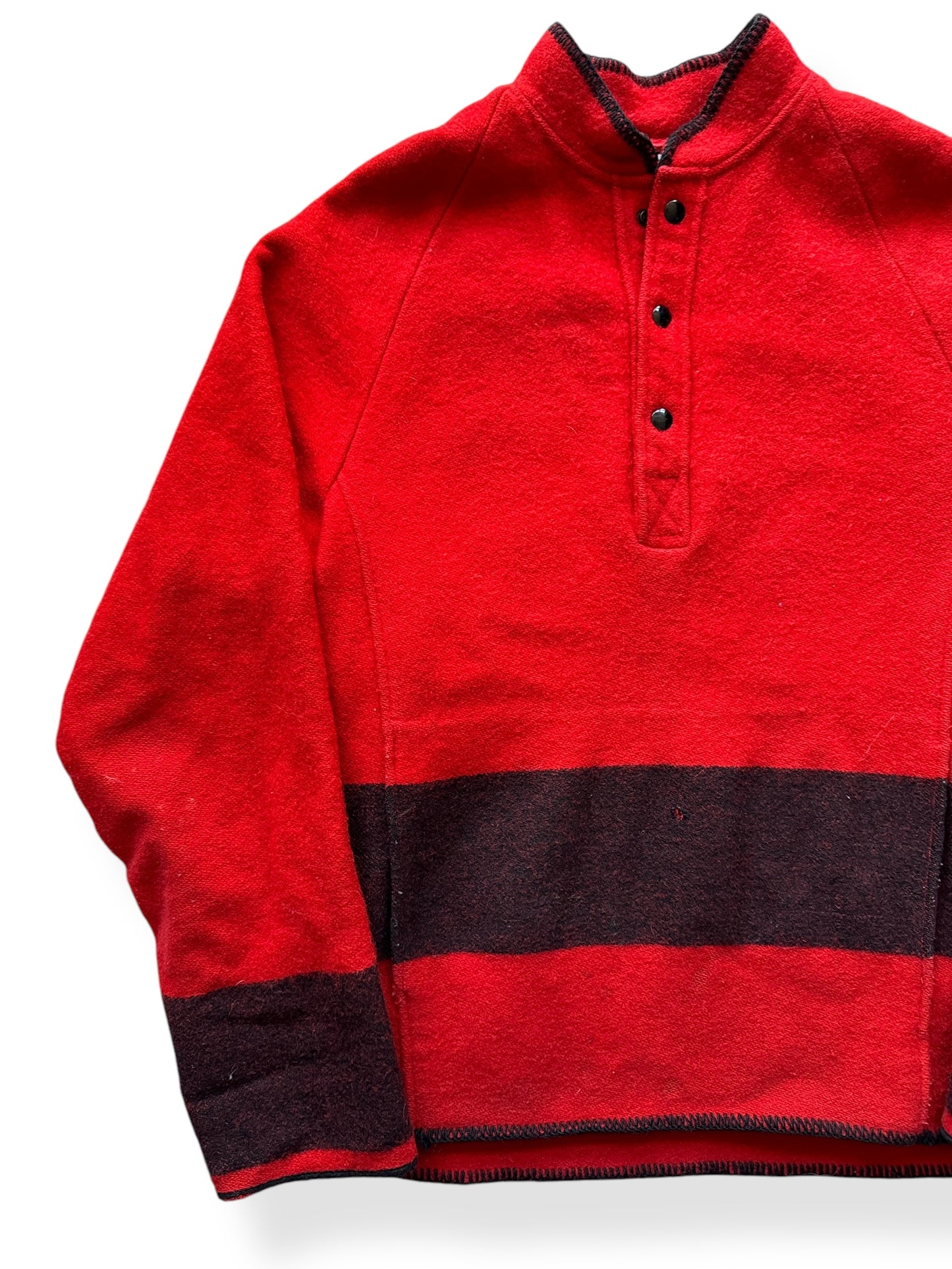 Front Right of Vintage Woolrich Hudson's Bay Blanket Pullover Jacket SZ L