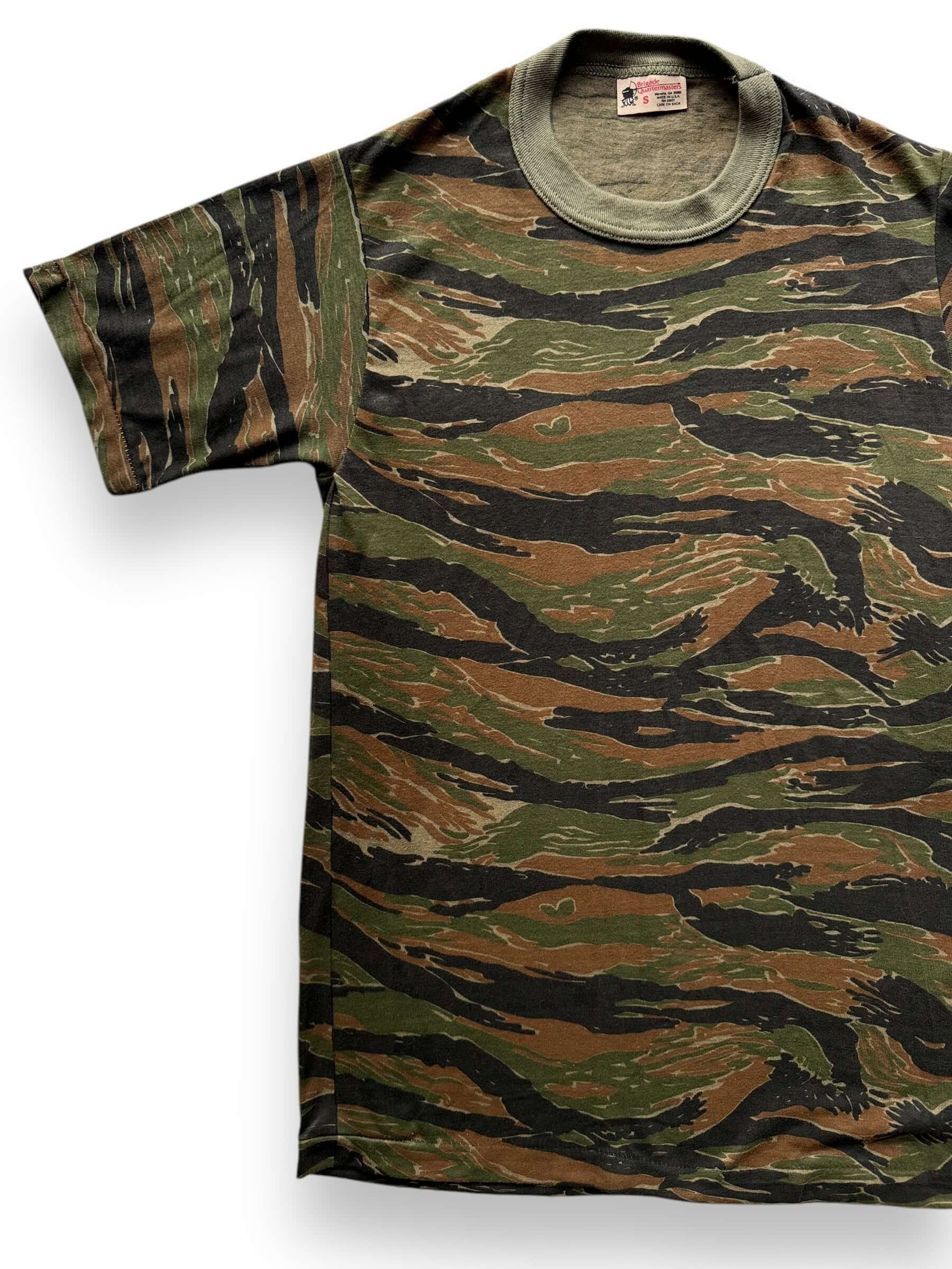 Front Right of Vintage Brigade Quartermaster Tiger Camo Tee SZ S